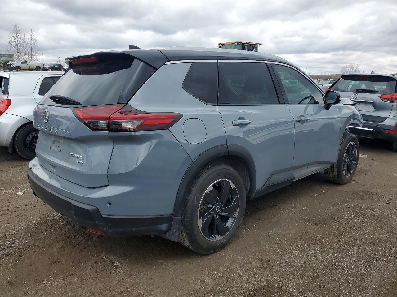 2023 Rogue VIN JN8BT3DD9PW315812 photo 3