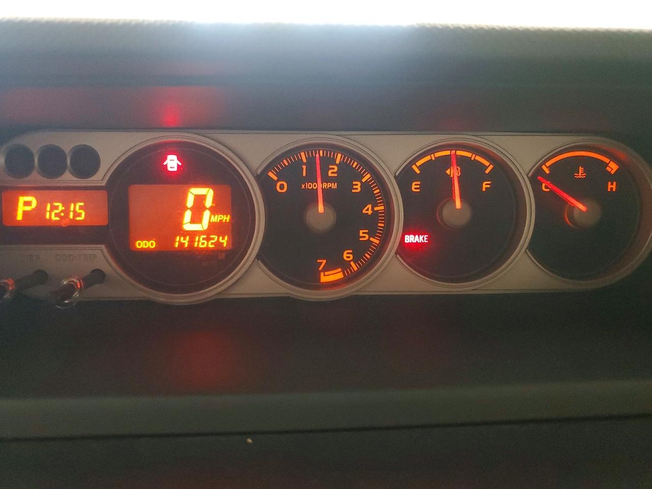 2008 TOYOTA Scion VIN JTLKE50E281032378 photo 9