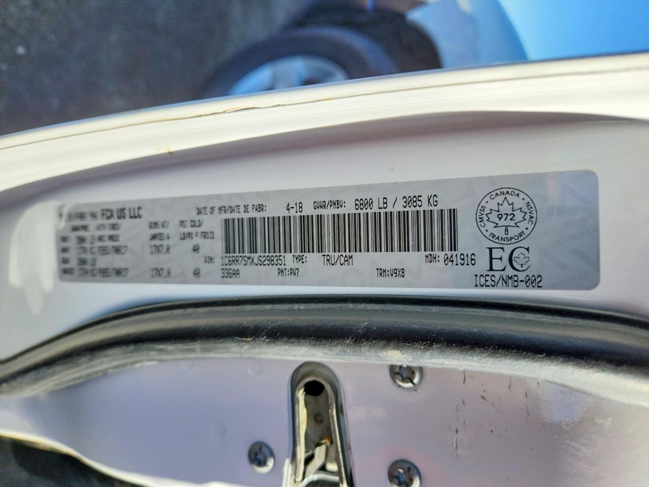 2018 Dodge 1500 VIN 1C6RR7SMXJS298351 photo 12