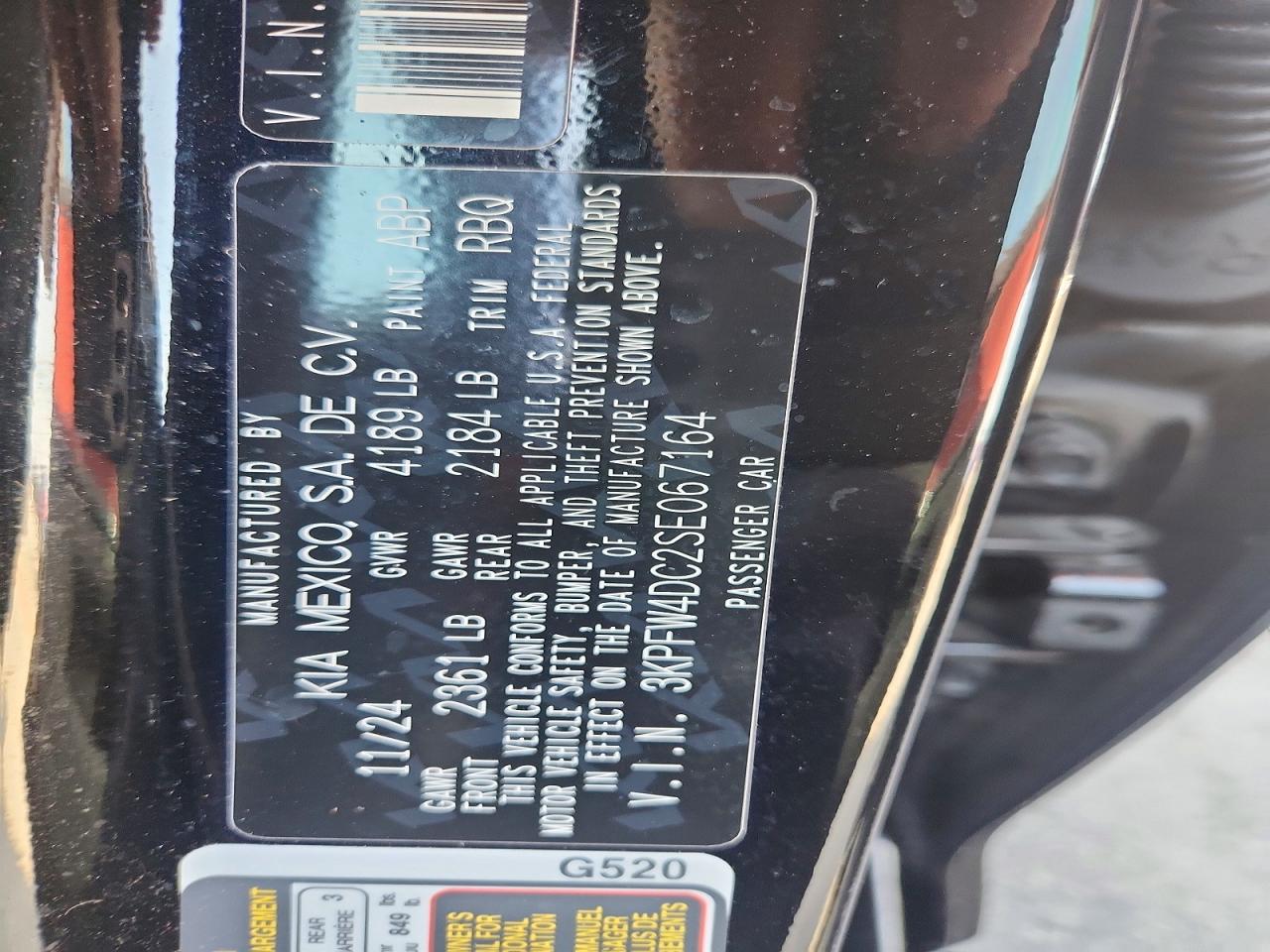 2025 Kia All other VIN 3KPFW4DC2SE067164 photo 12