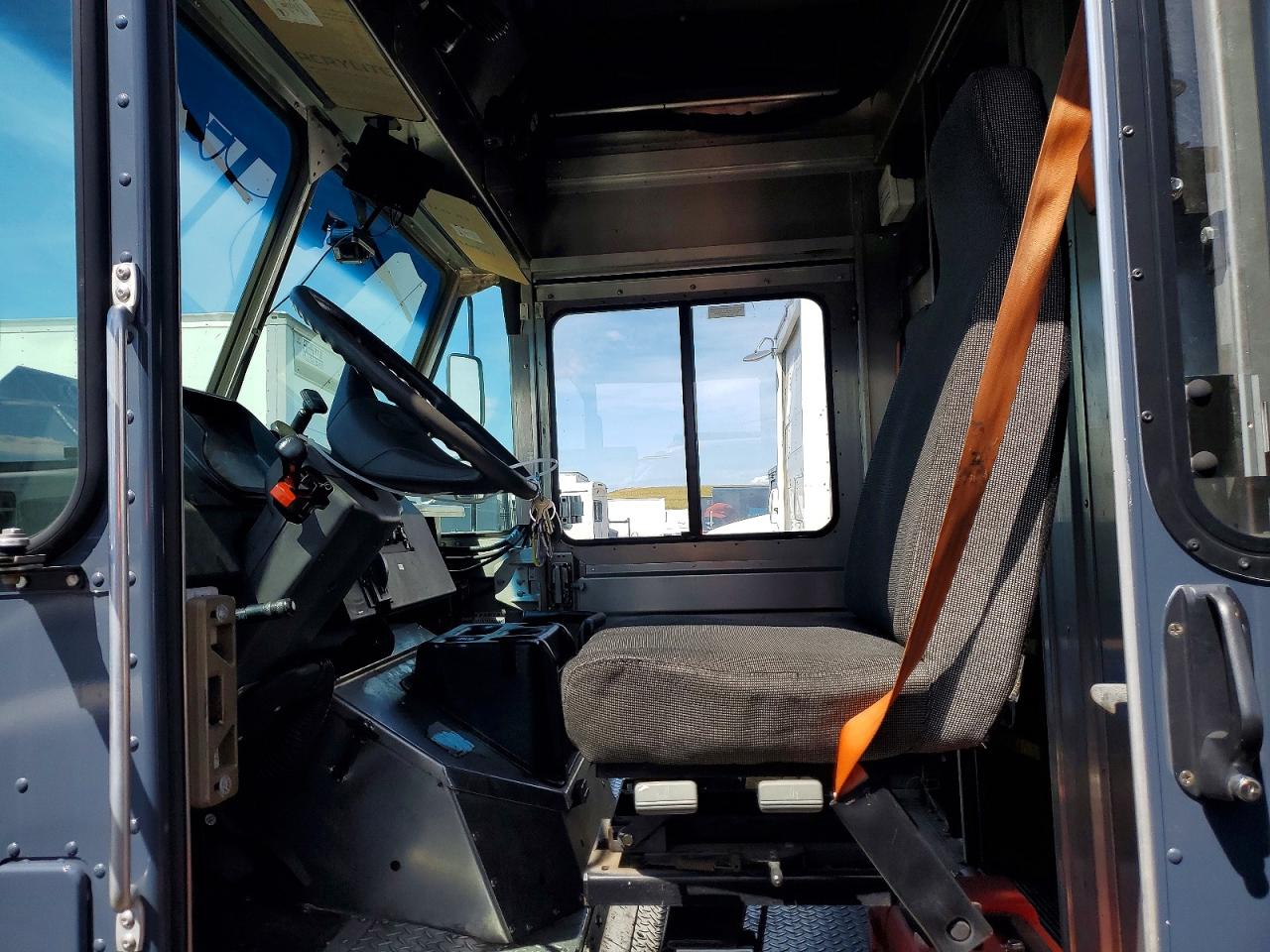 2021 FREIGHTLINER All other VIN 4UZAC2GA5MCMM9485 photo 7