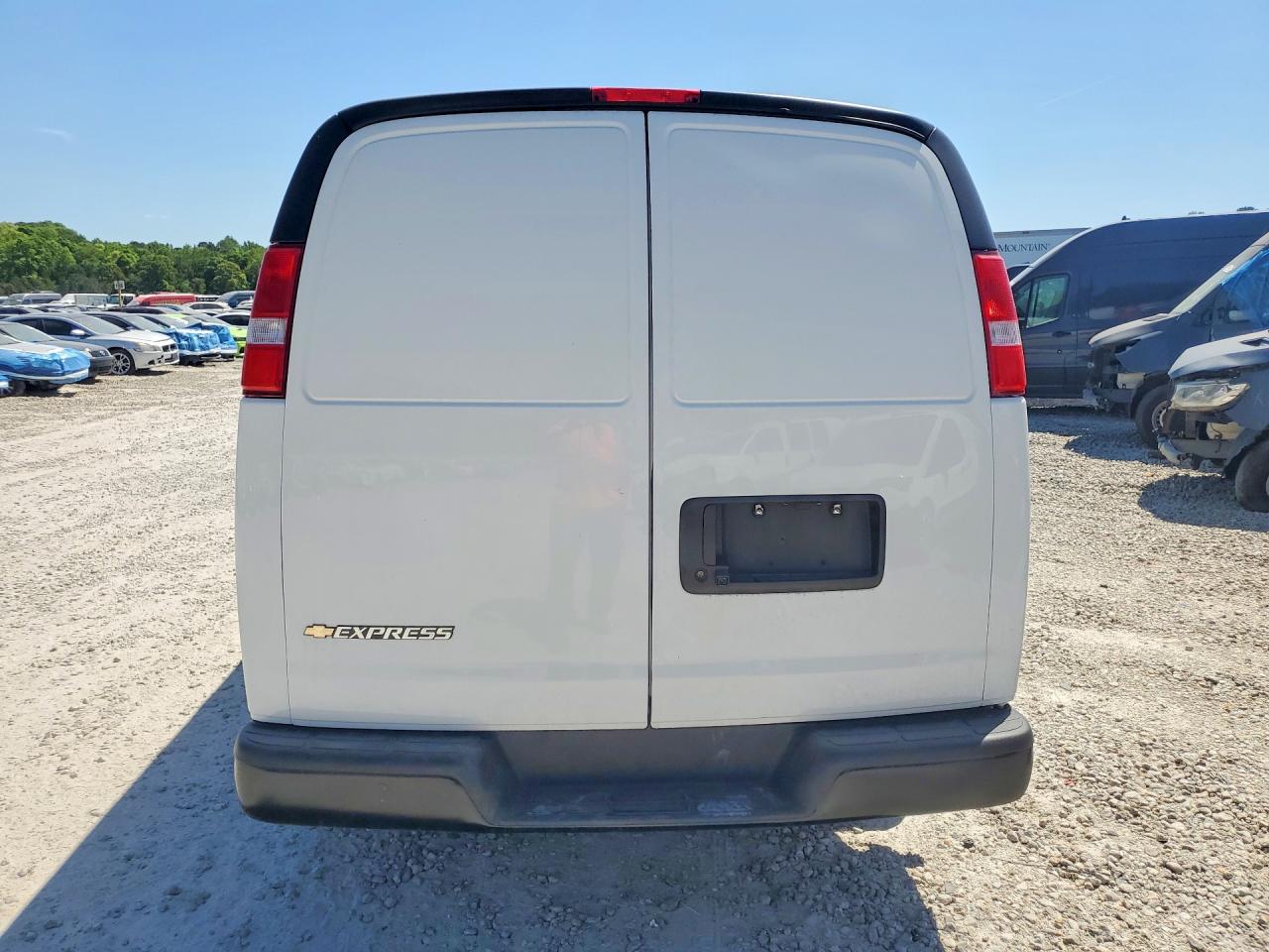 2025 CHEVROLET Express VIN 1GCZGHFP4S1266785 photo 6