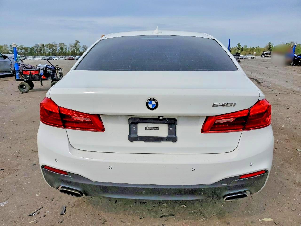 2018 BMW 5 series VIN WBAJE5C57JWA92491 photo 6