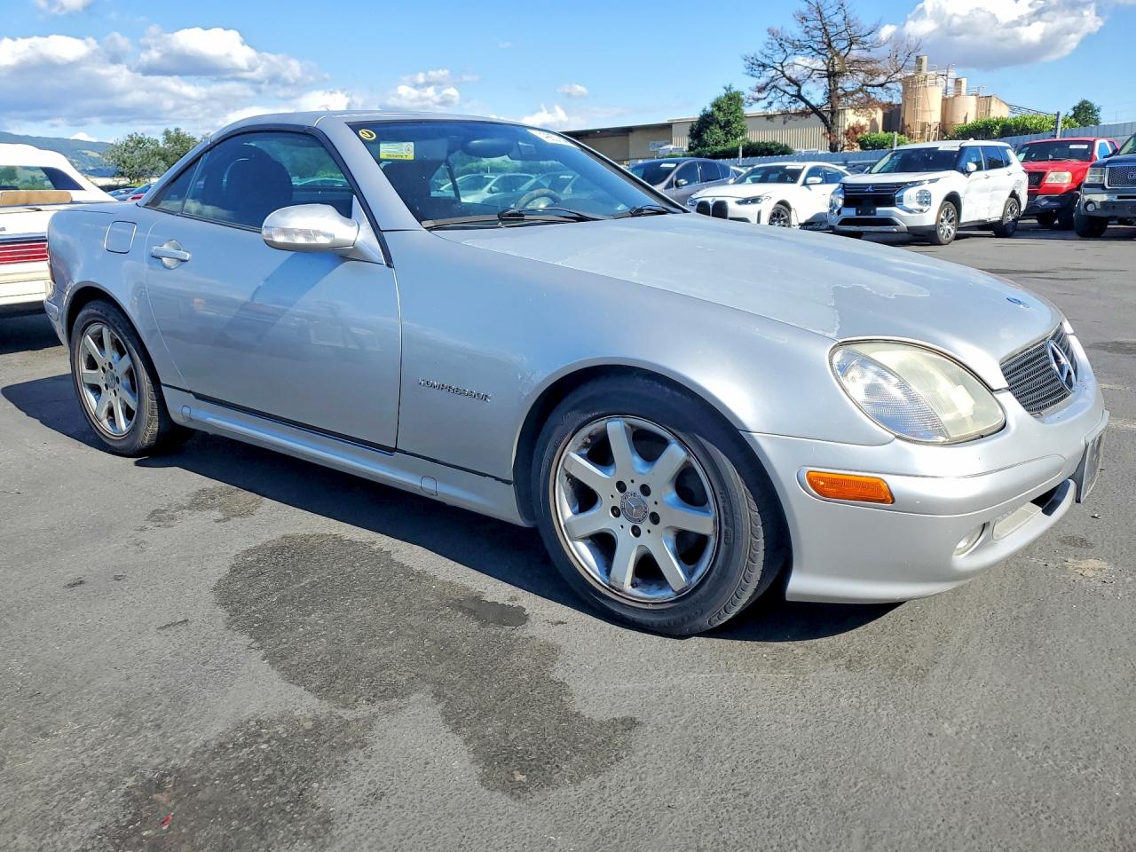 2004 Mercedes-Benz Slk-class VIN WDBKK49F34F306287 photo 4