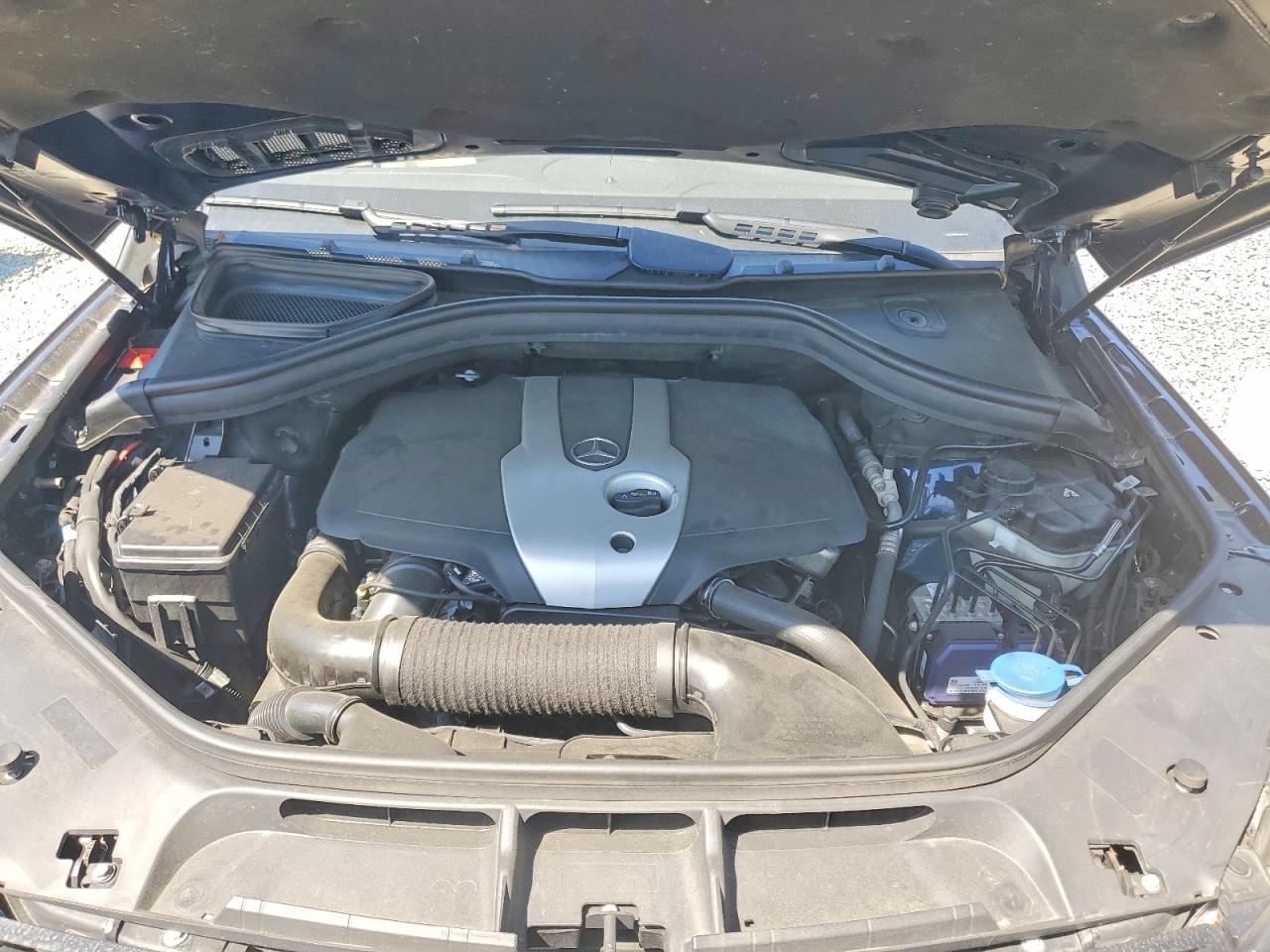 2015 Mercedes-Benz M-class VIN 4JGDA0EB3FA551739 photo 12