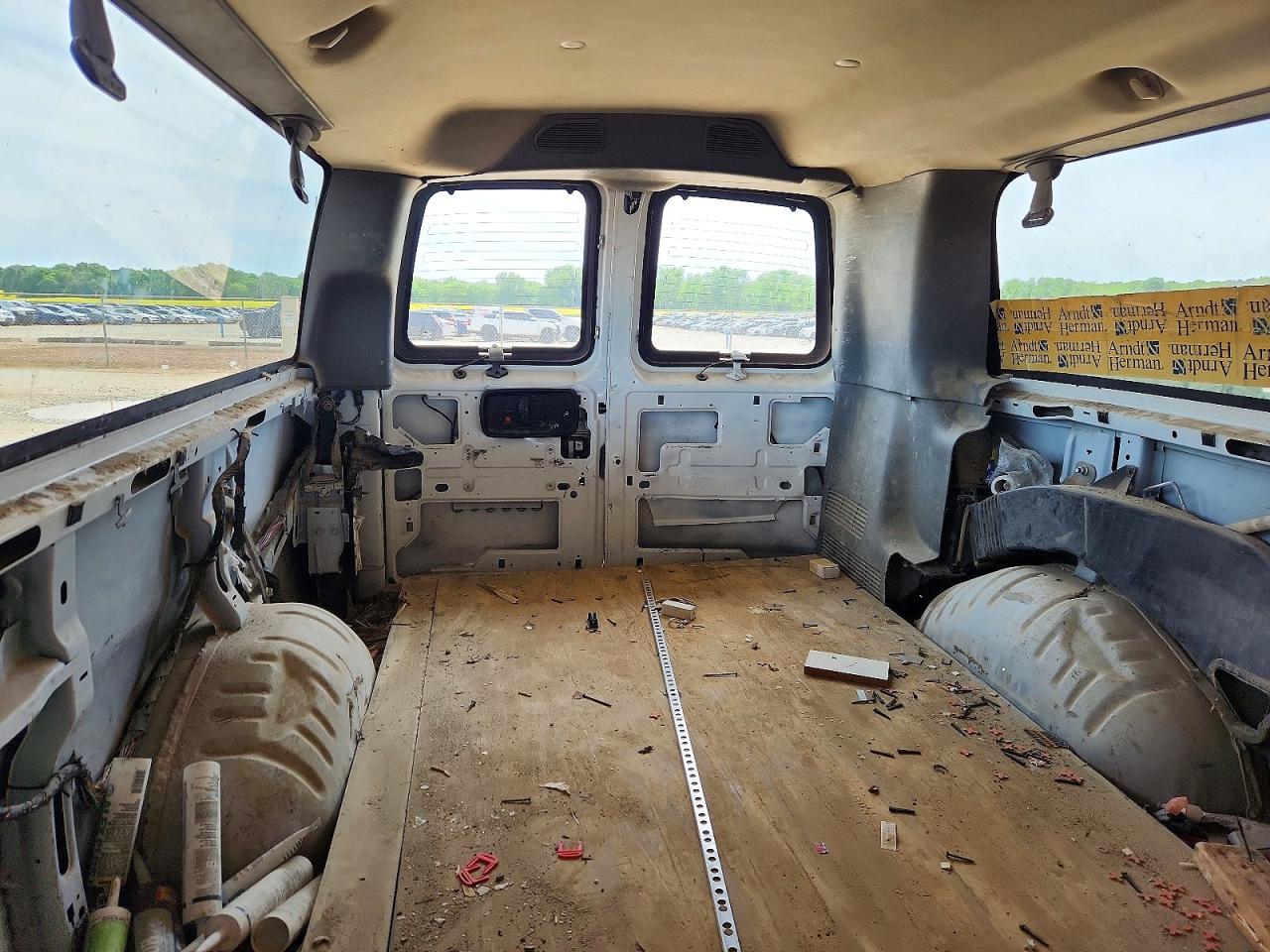 2012 Chevrolet Express VIN 1GAZG1FAXC1148740 photo 10