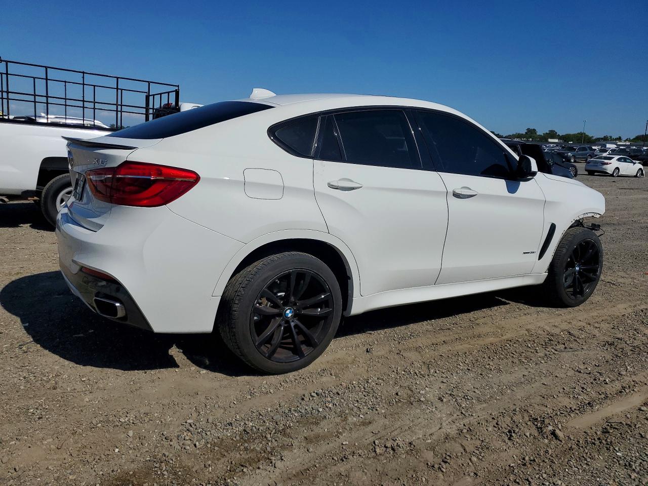 2017 BMW X6 VIN 5UXKU2C33H0U30307 photo 3