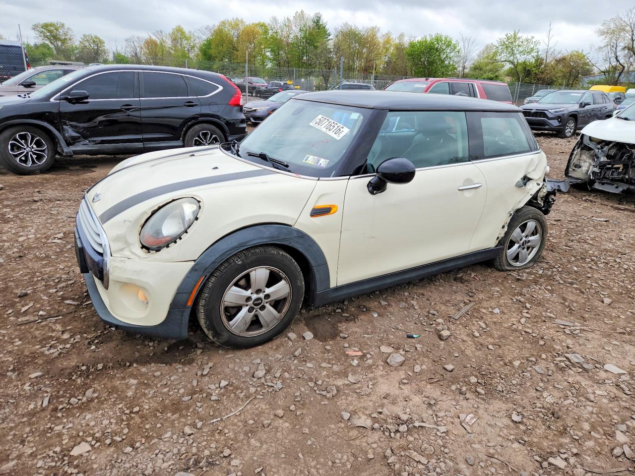 2015 MINI Cooper VIN WMWXM5C5XF3B34366 photo 1