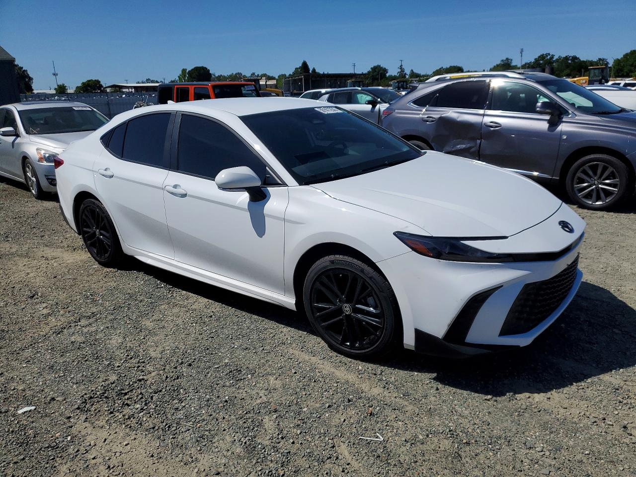 2025 TOYOTA Camry VIN 4T1DAACKXSU512227 photo 4