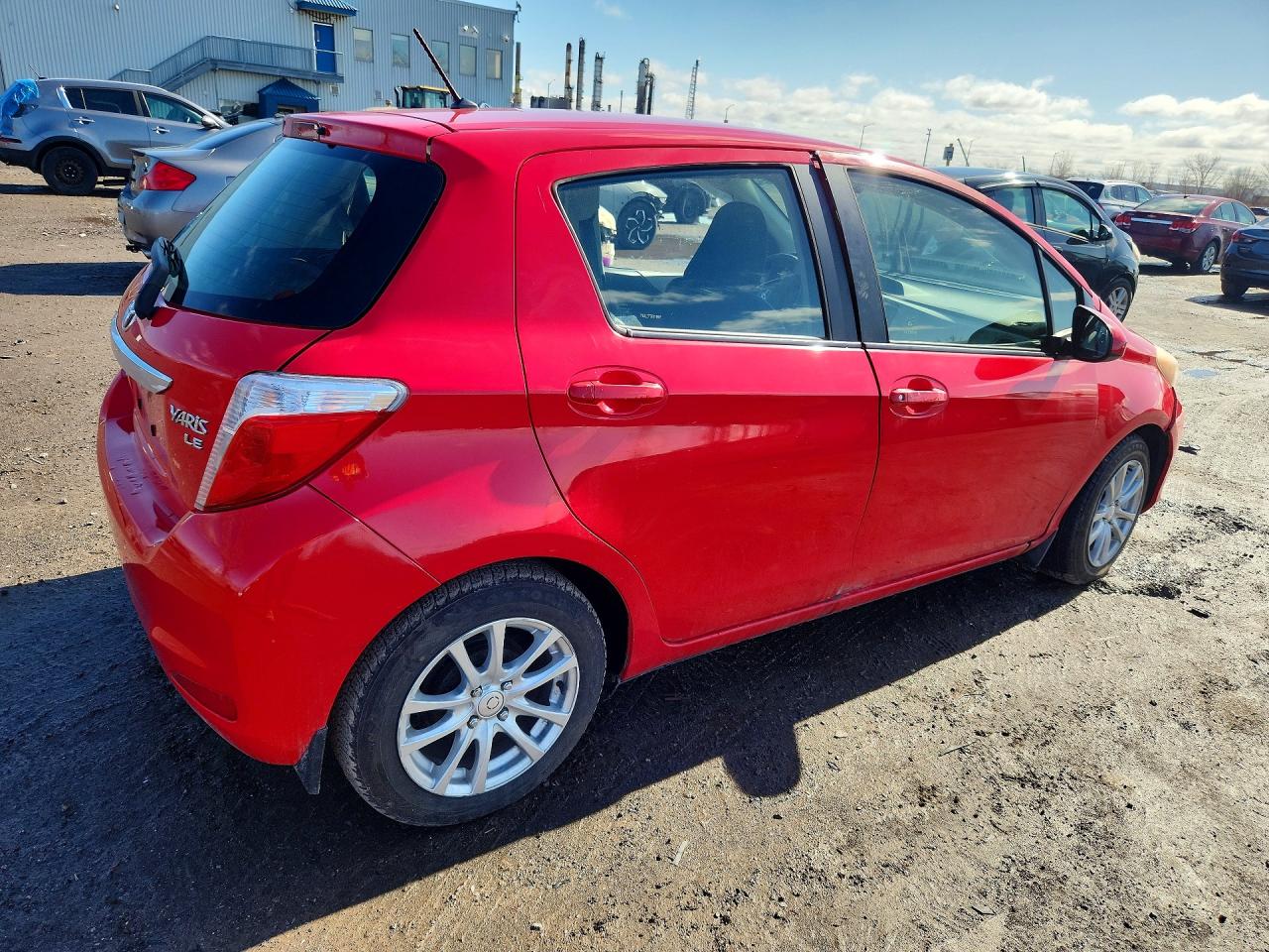 2013 Toyota Yaris VIN JTDKTUD33DD563747 photo 3