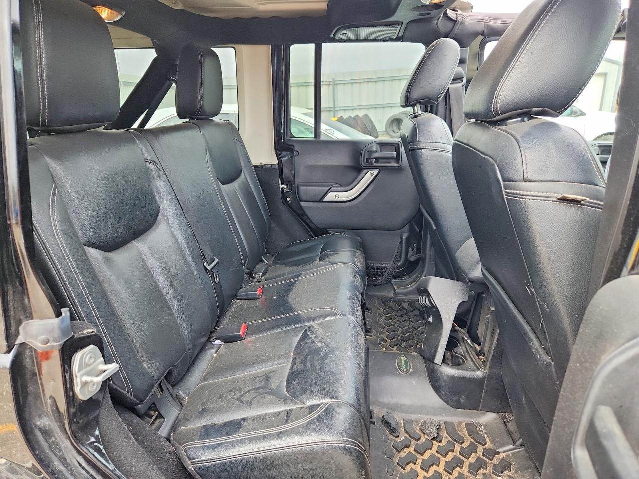 2015 Jeep Wrangler u VIN 1C4HJWEG5FL708602 photo 10