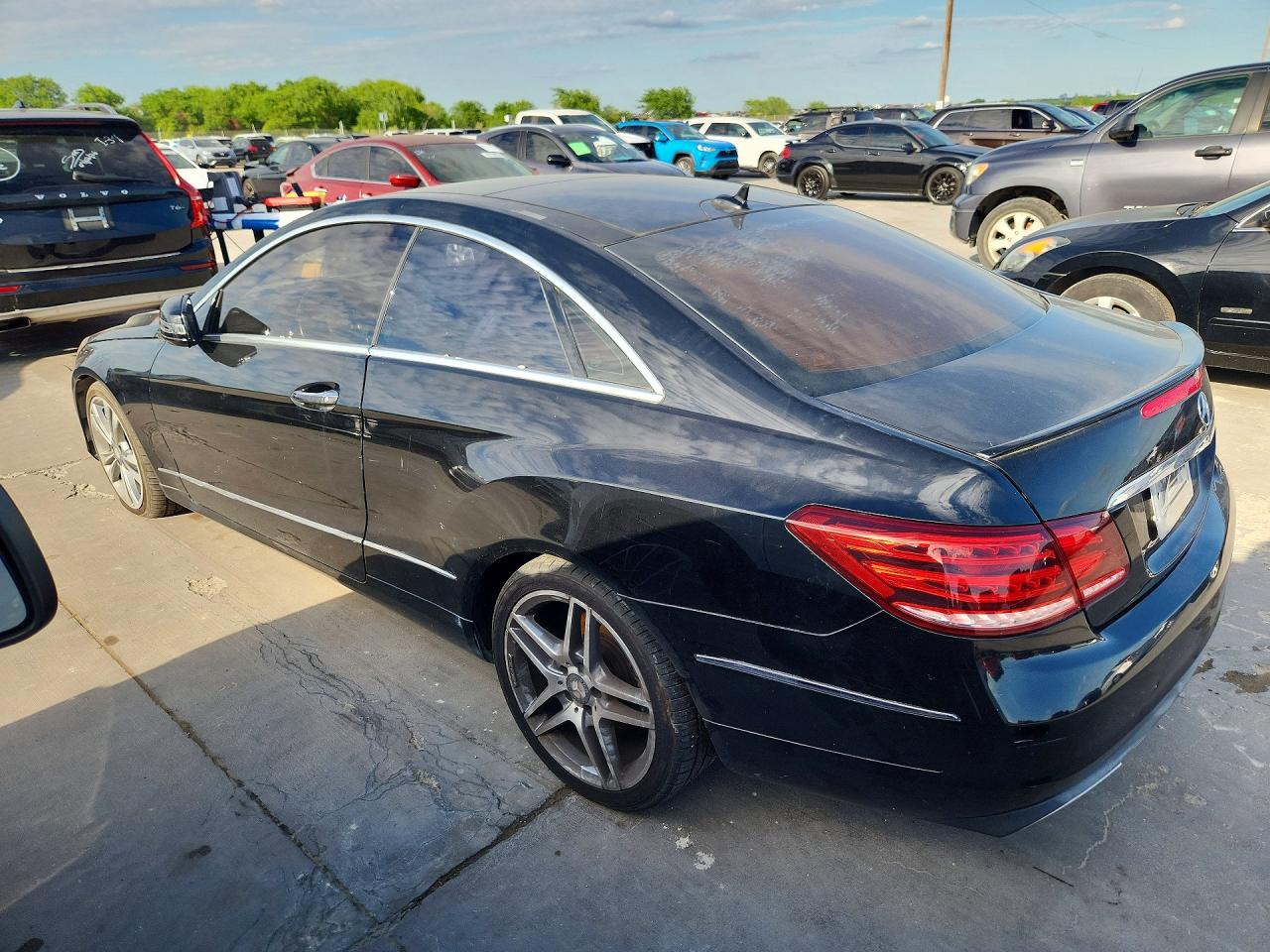 2014 Mercedes-Benz E-class VIN WDDKJ8JB6EF233167 photo 2