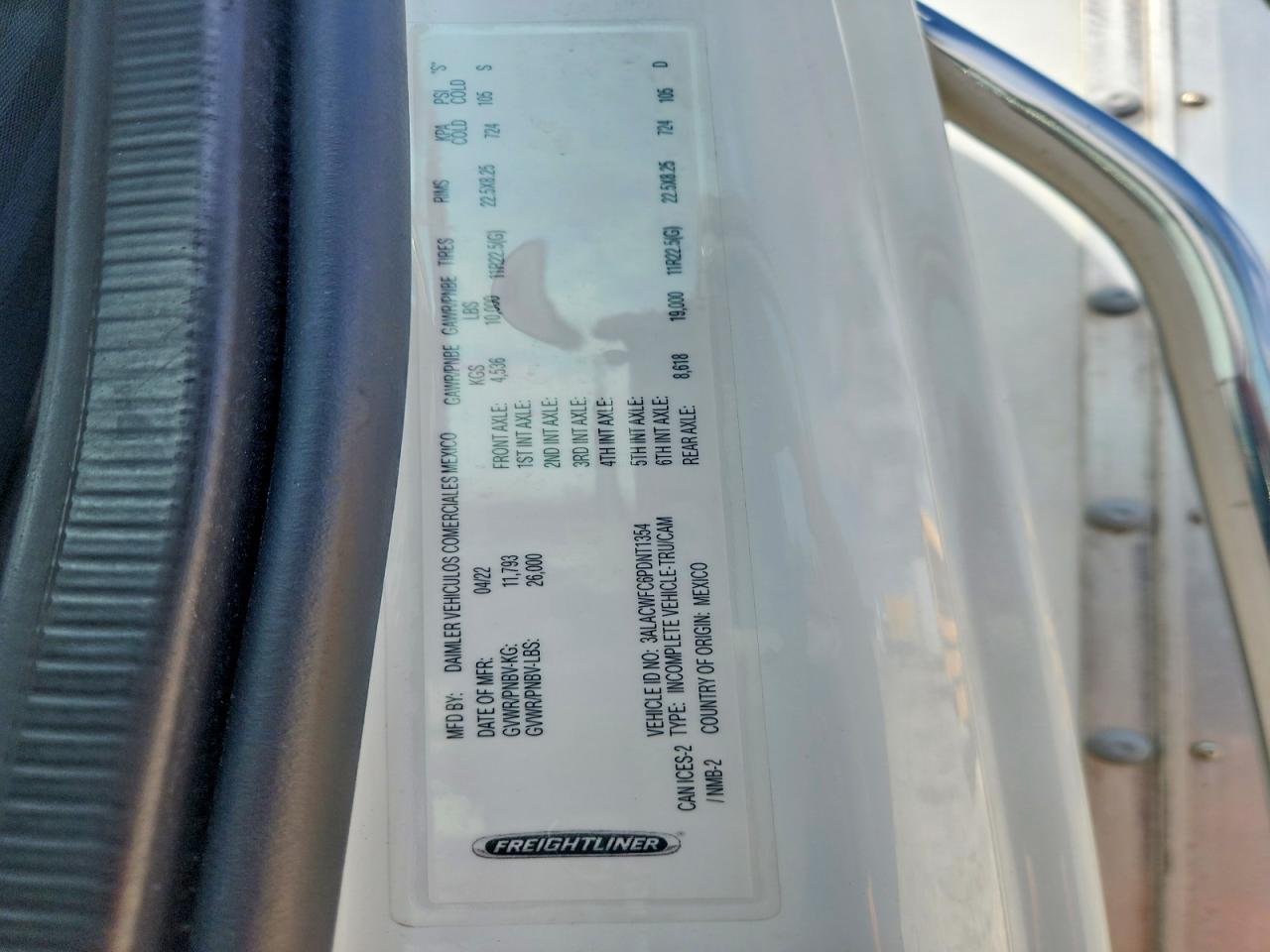 2023 FREIGHTLINER All other VIN 3ALACWFC6PDNT1354 photo 10