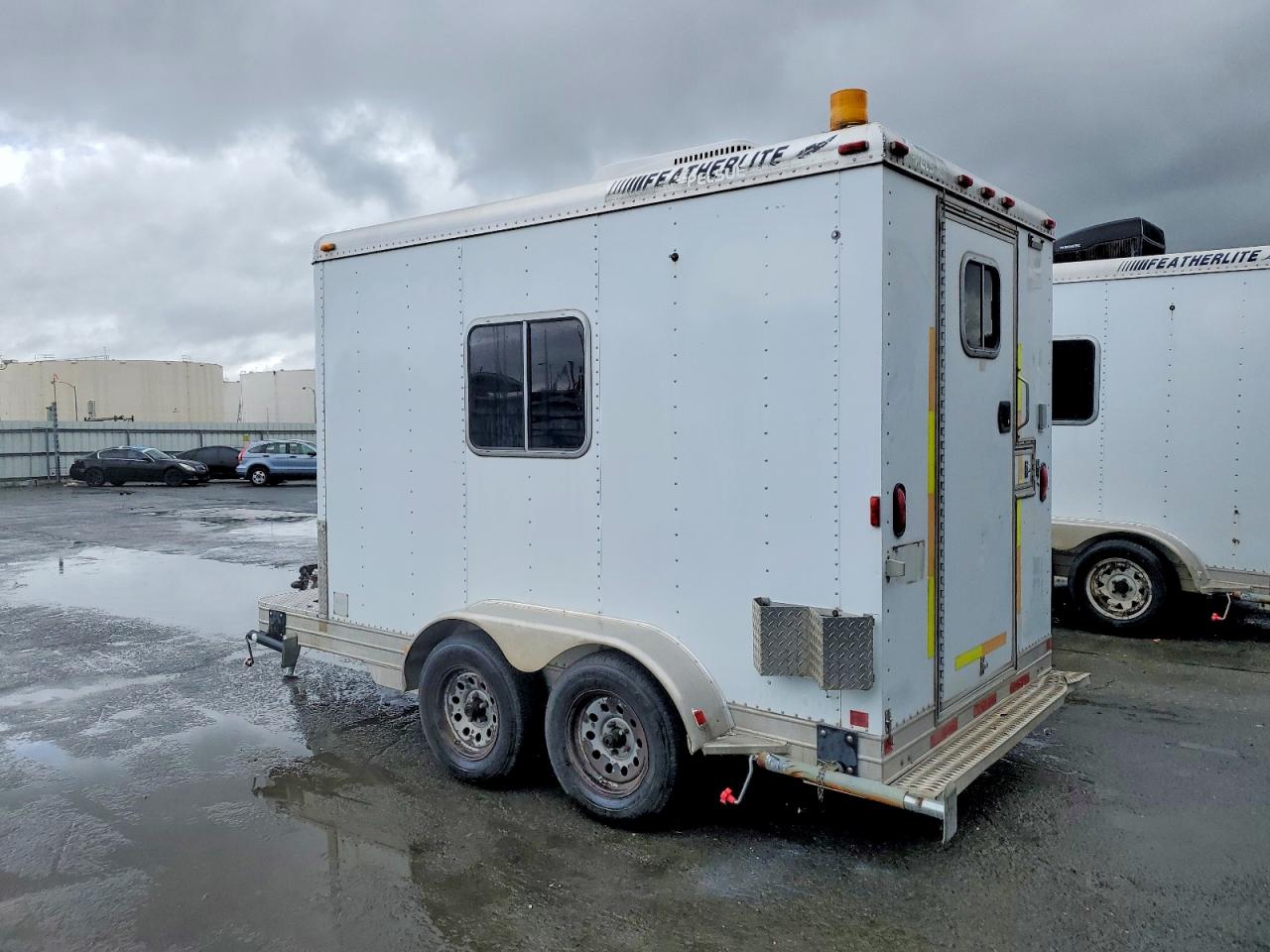 2000 PELSUE FIBER OPTIC SPLICING TRAILER VIN 4FGL01126YC032670 photo 3
