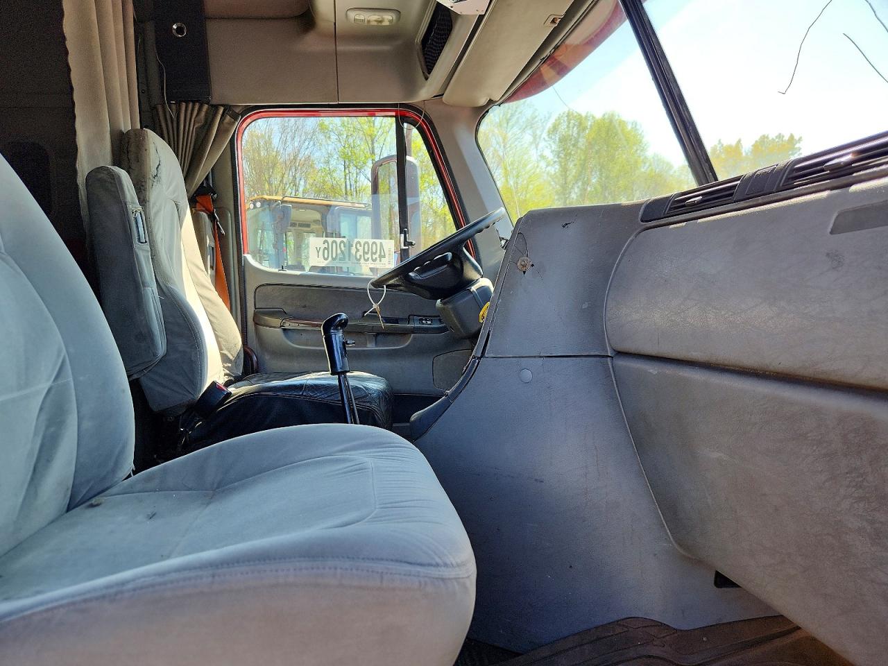 2007 FREIGHTLINER All other VIN 1FUJA6CK67LY55112 photo 5