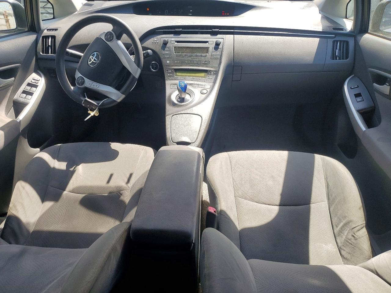 2011 Toyota Prius VIN JTDKN3DU4B0292358 photo 8