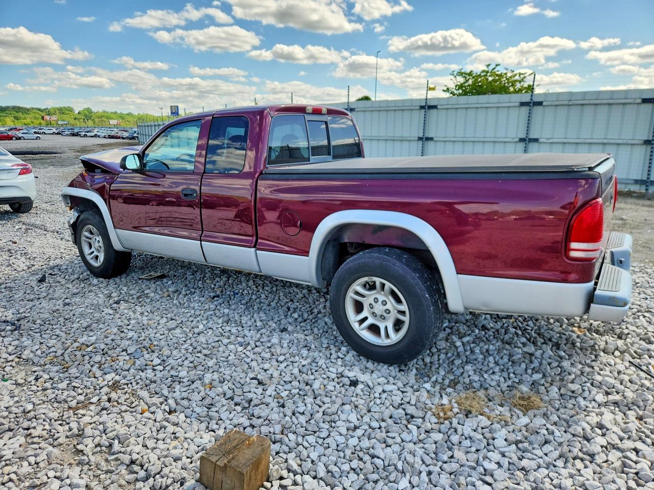2003 Dodge Dakota VIN 1D7HL42X03S177612 photo 2