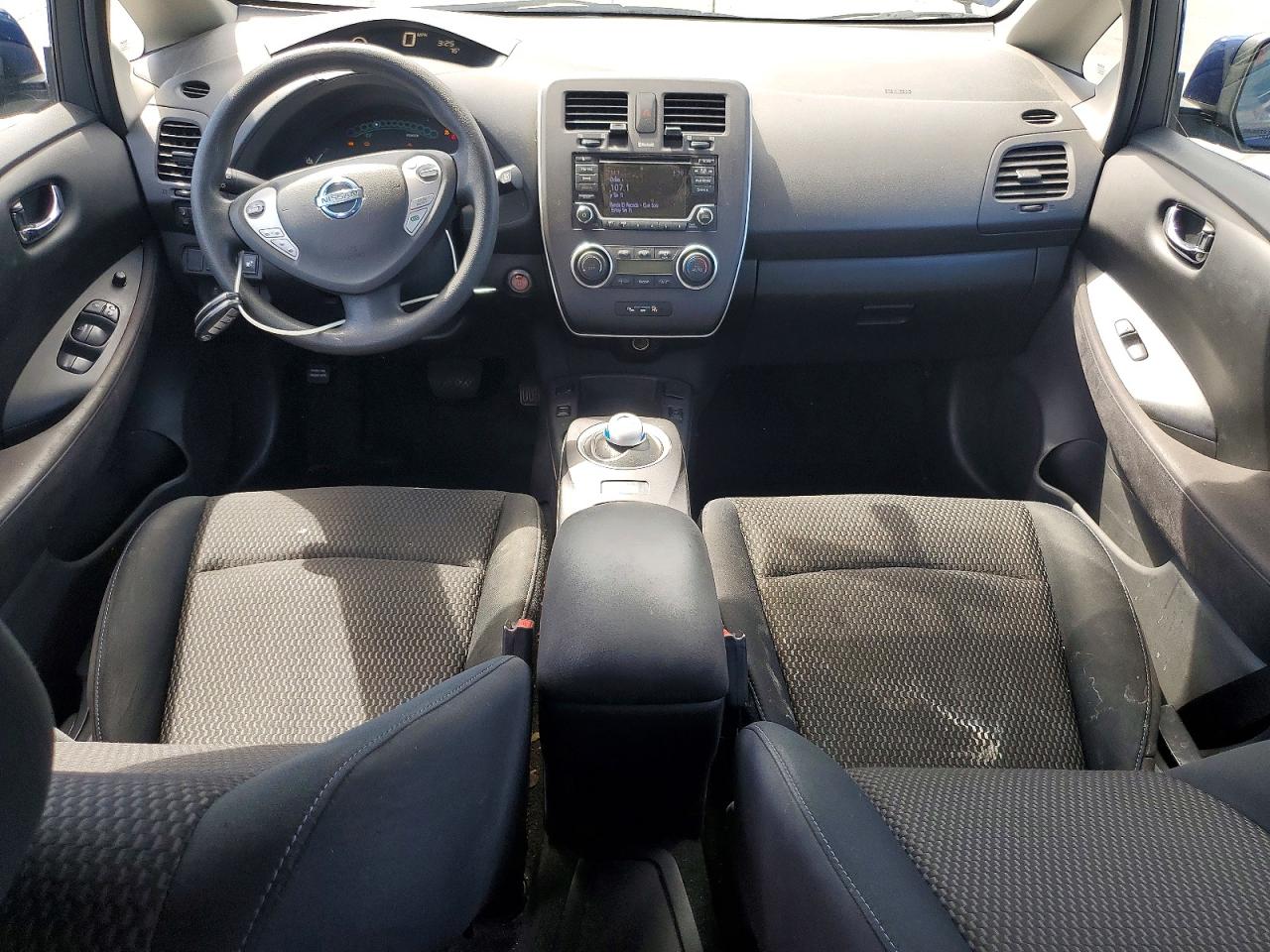 2017 Nissan Leaf VIN 1N4BZ0CP6HC303792 photo 8