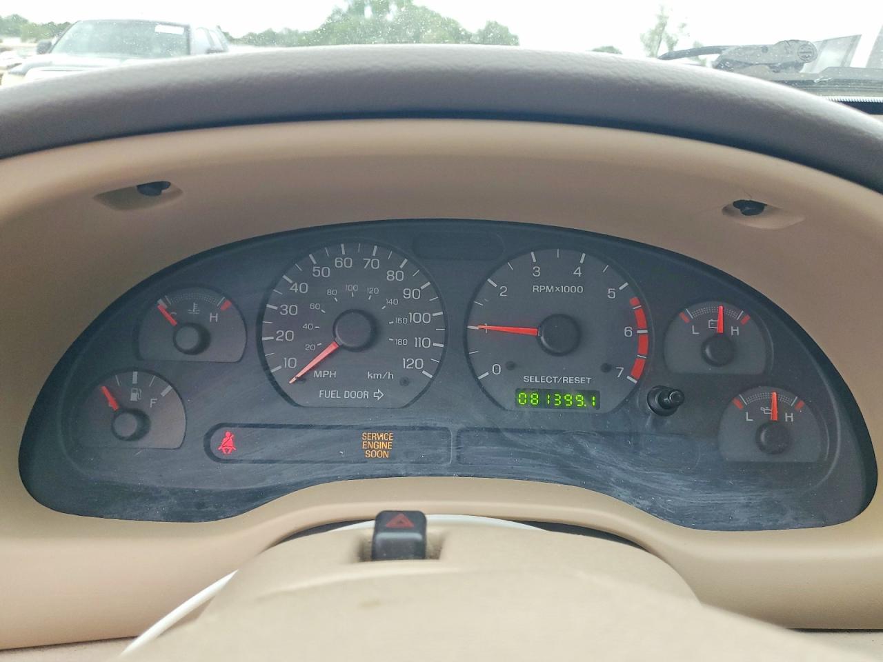 2001 Ford Mustang VIN 1FAFP40421F240610 photo 9