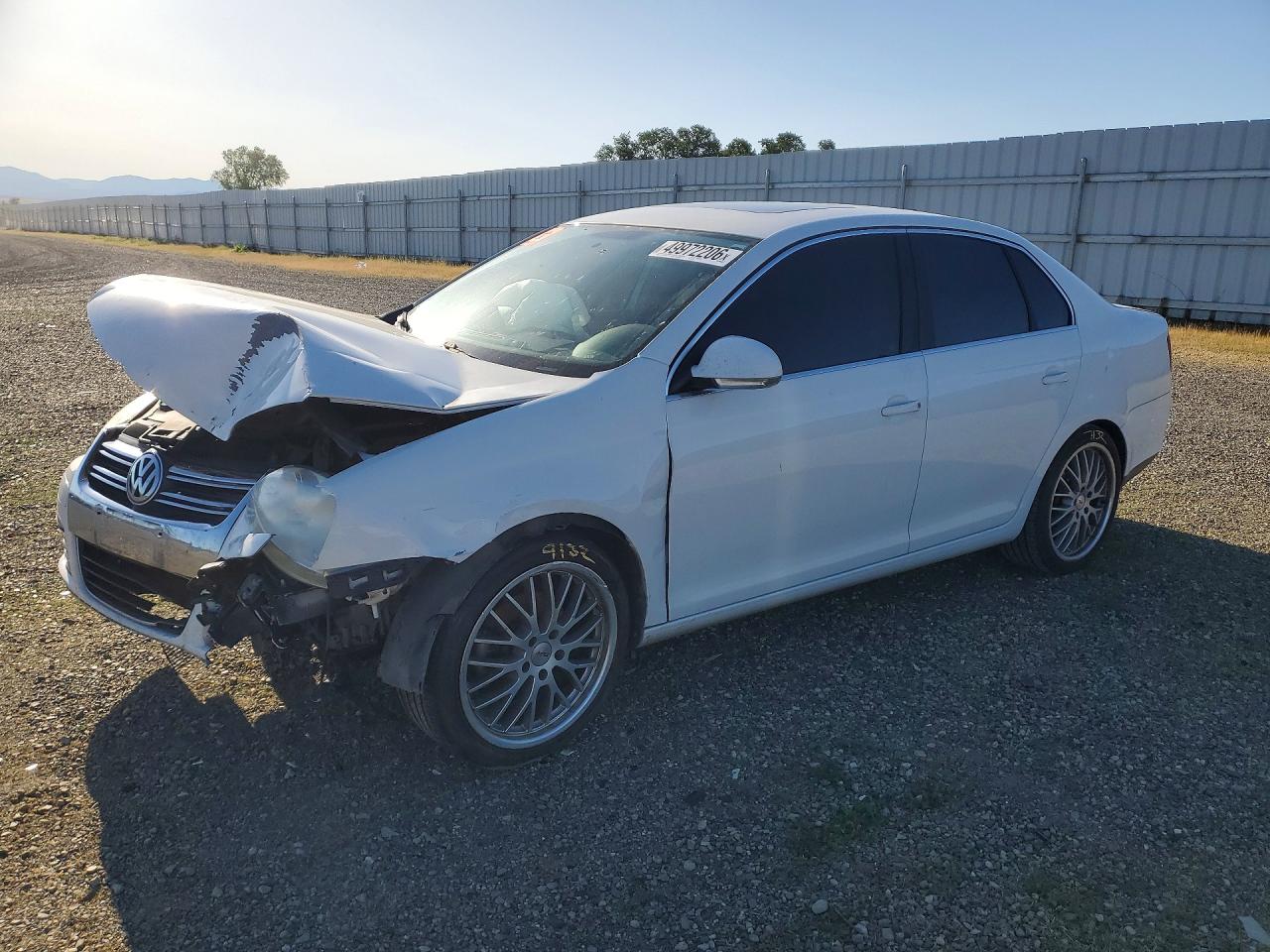 2010 Volkswagen Jetta VIN 3VWRZ7AJ7AM049172 photo 1