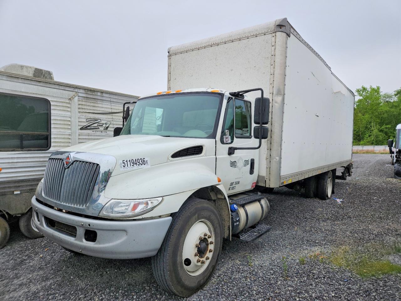 2017 International 4000 serie VIN 1HTMMMML2HH429979 photo 2