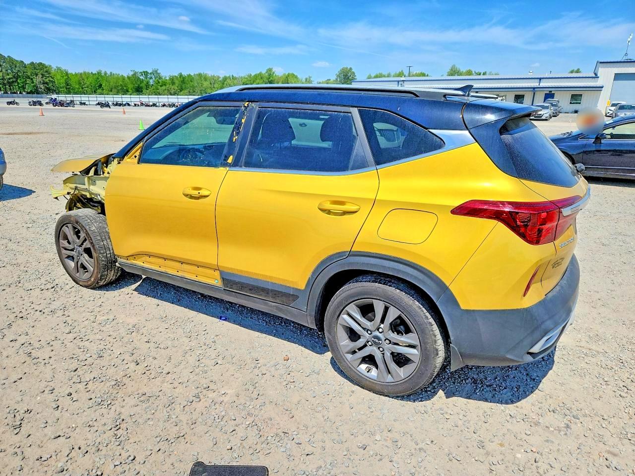 2022 Kia Seltos VIN KNDEU2AA7N7314465 photo 2