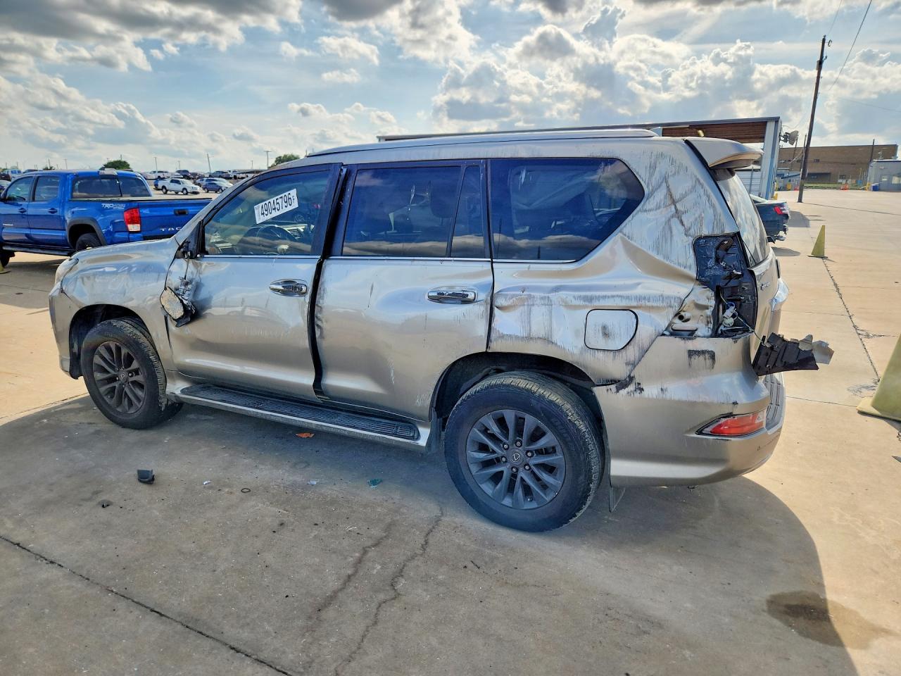 2020 Lexus Gx VIN JTJAM7BX9L5258226 photo 2