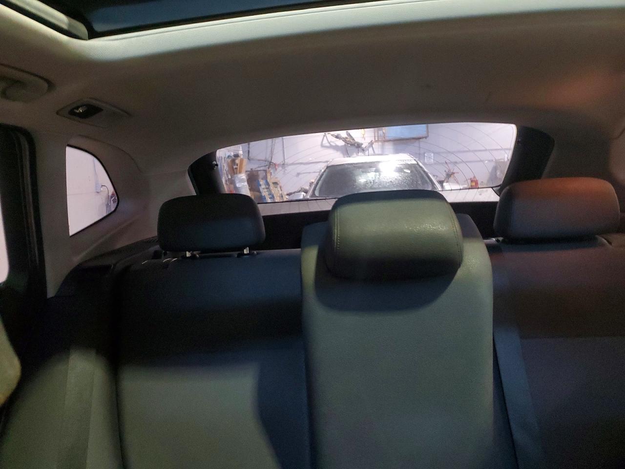 2012 BMW X1 VIN WBAVL1C59CVR76146 photo 10