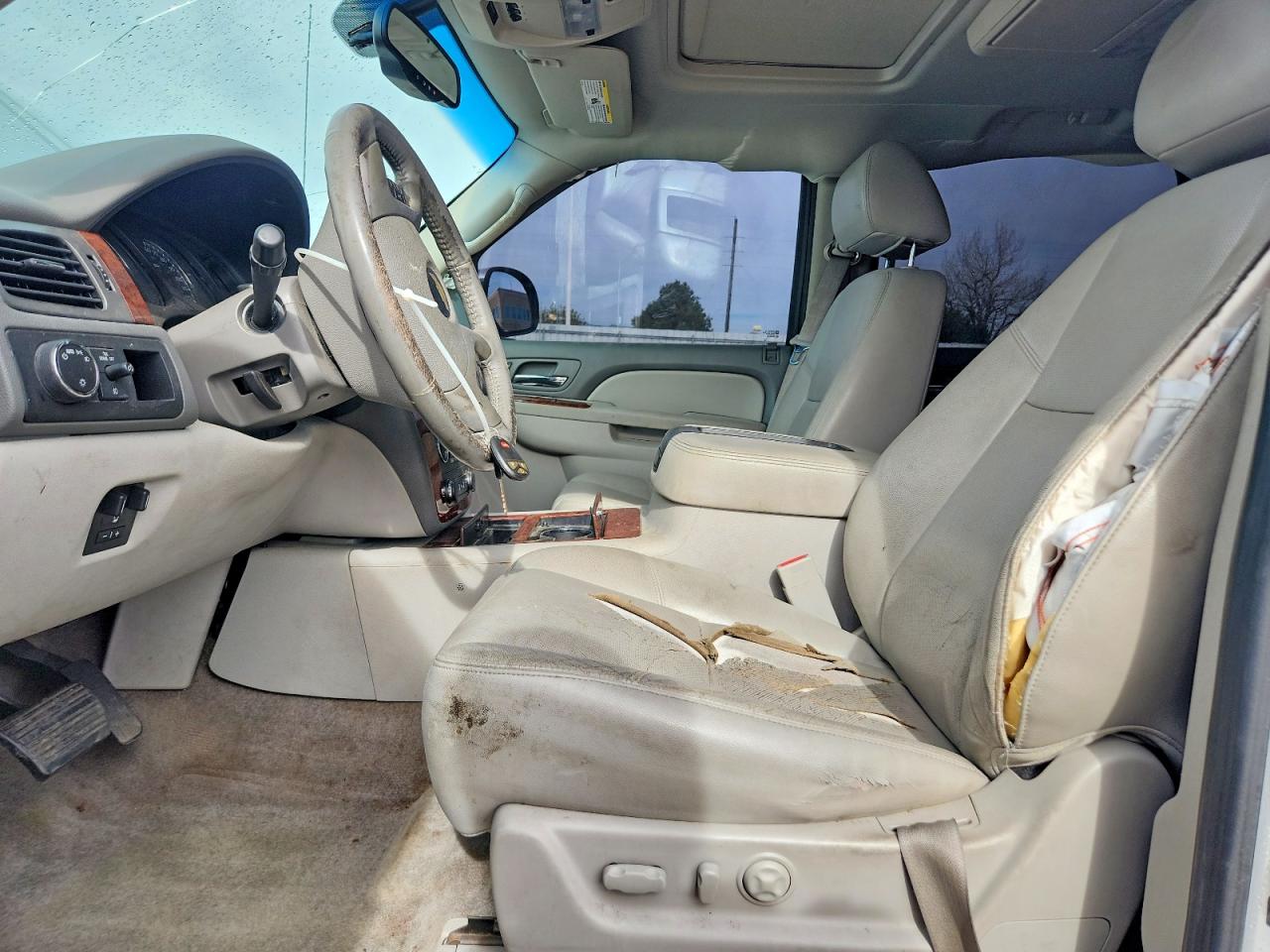 2013 Chevrolet Avalanche VIN 3GNMCGE08DG236835 photo 7
