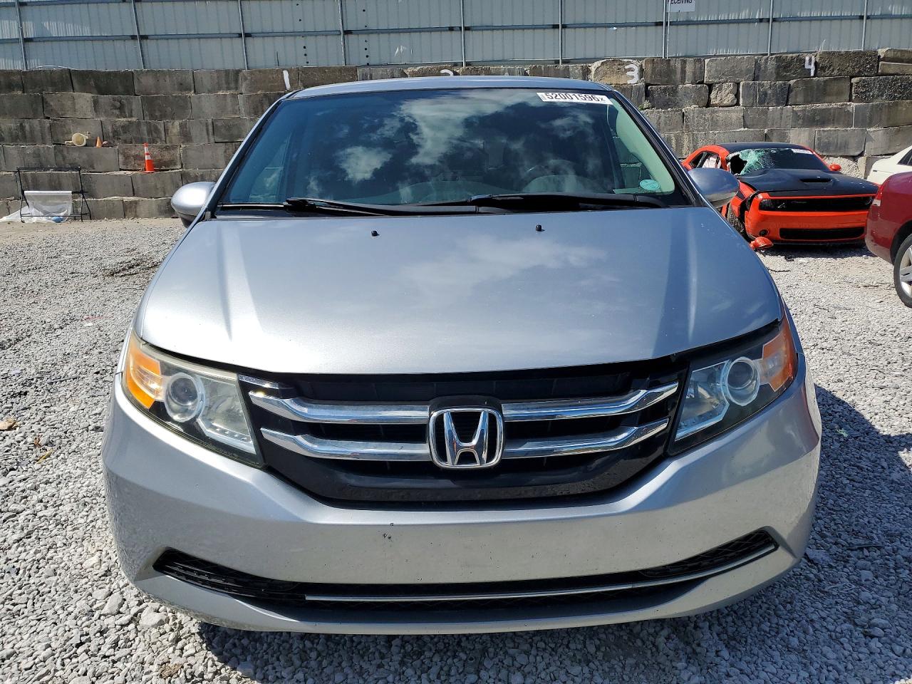 2016 Honda Odyssey VIN 5FNRL5H34GB088086 photo 5