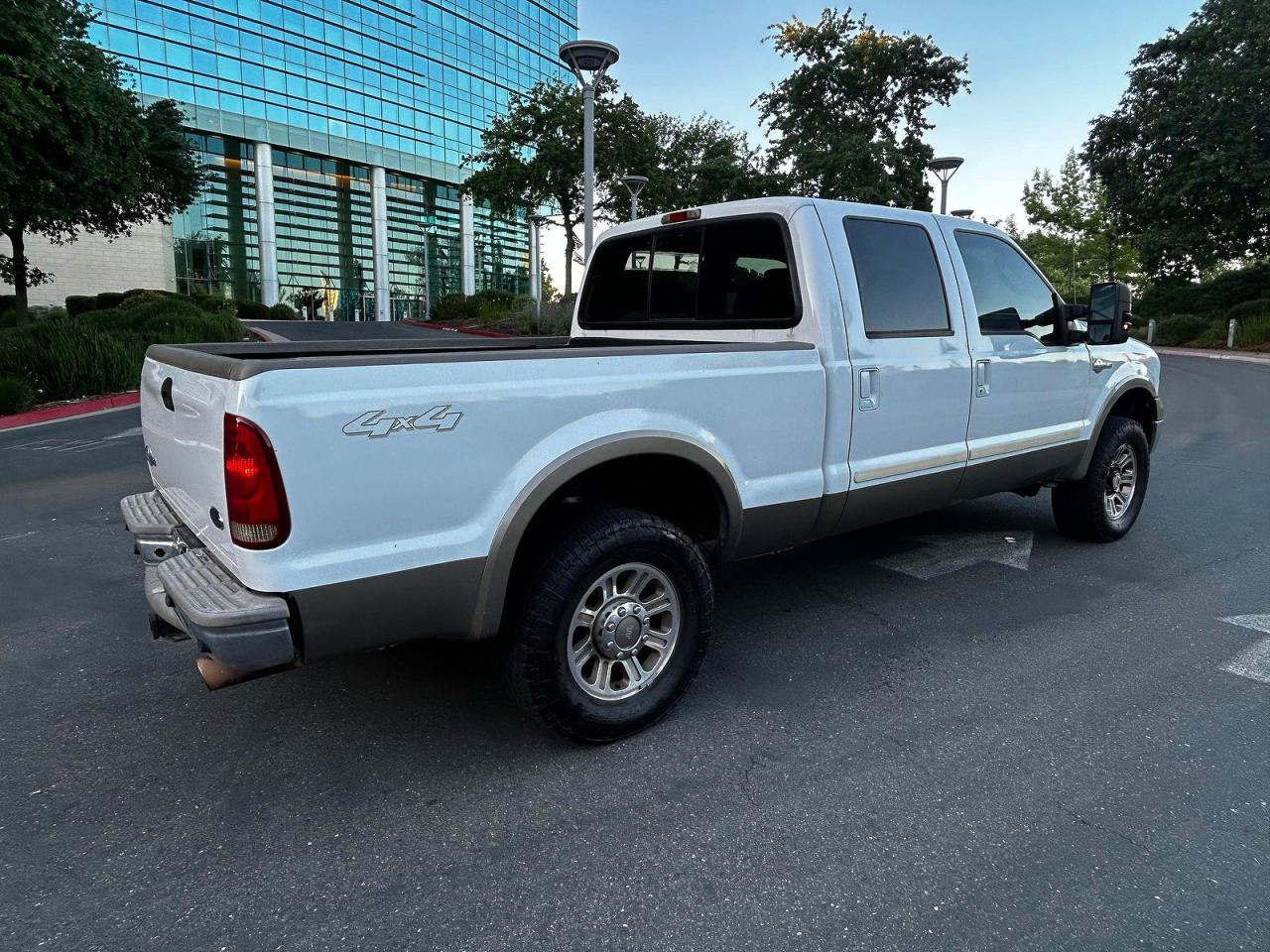 2005 FORD F250 VIN 1FTSW215X5EB64217 photo 4