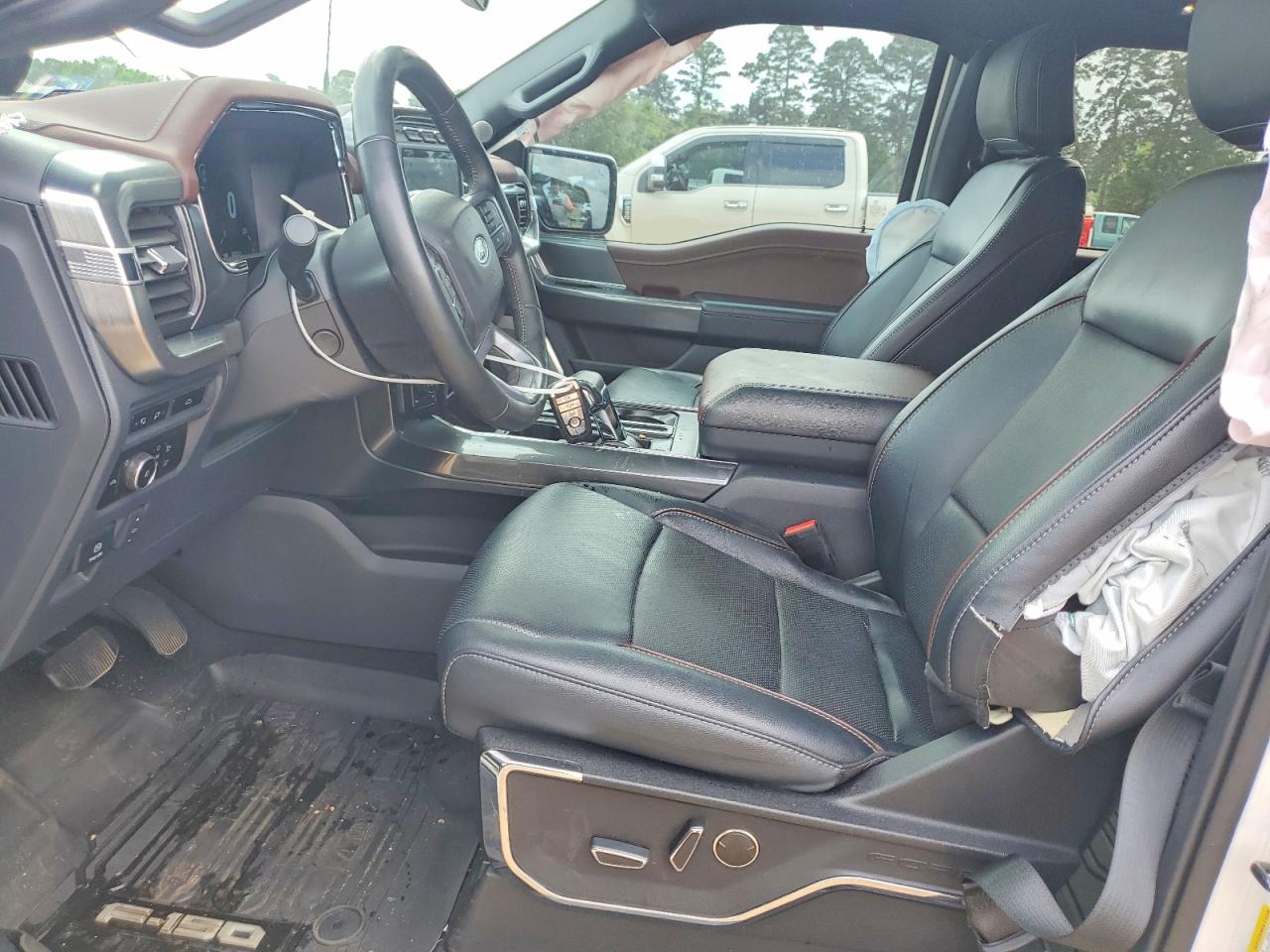2023 Ford F150 VIN 1FTFW1E82PFC06456 photo 7