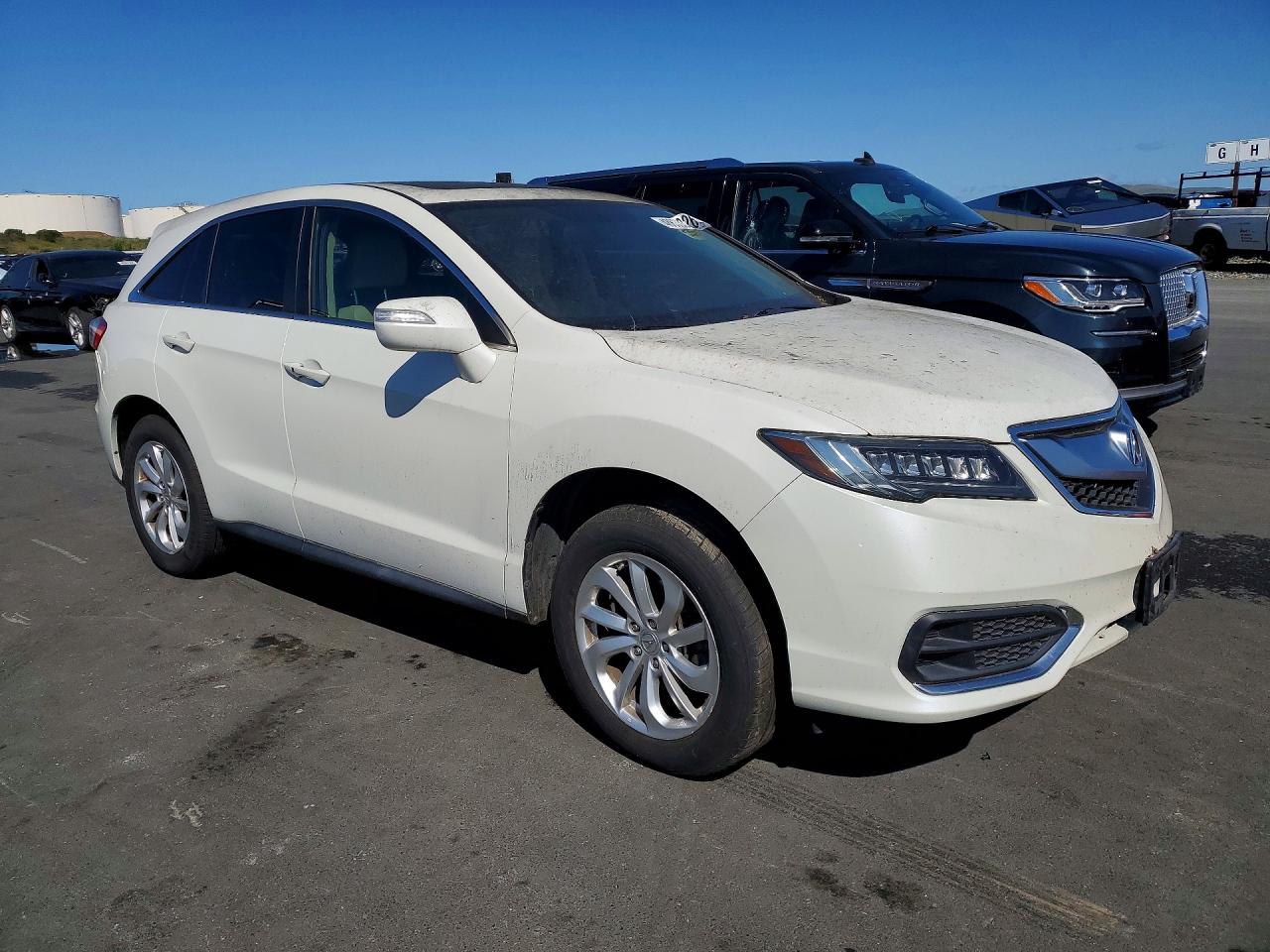 2016 Acura Rdx VIN 5J8TB3H57GL015498 photo 4