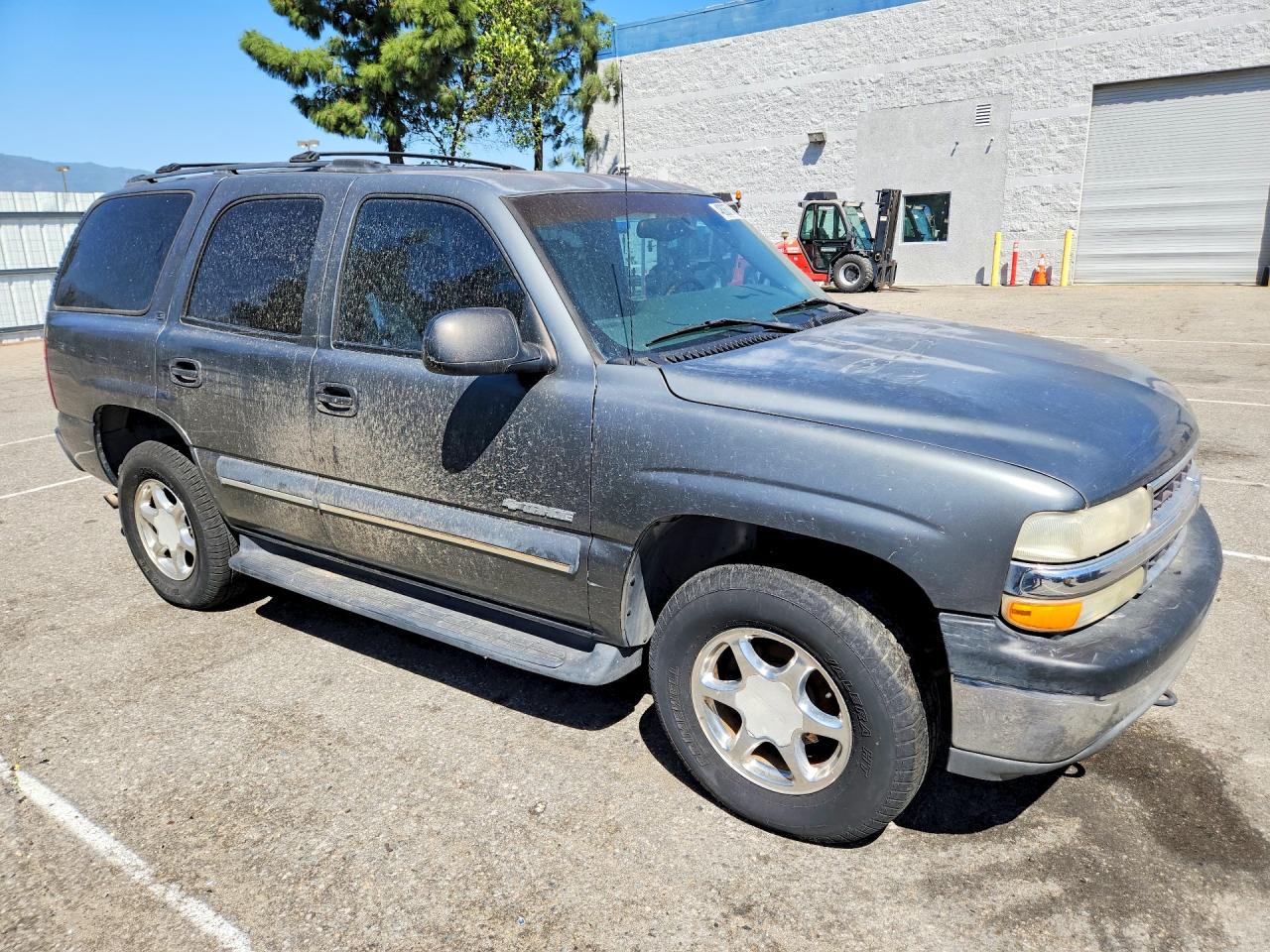 2001 Chevrolet Tahoe VIN 1GNEC13T51R187958 photo 4