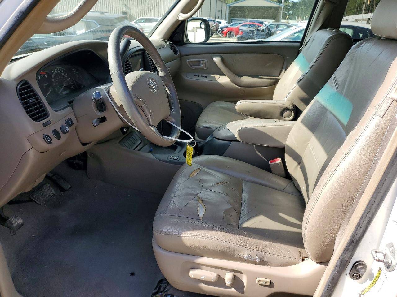 2005 Toyota Sequoia VIN 5TDZT34A75S255462 photo 7