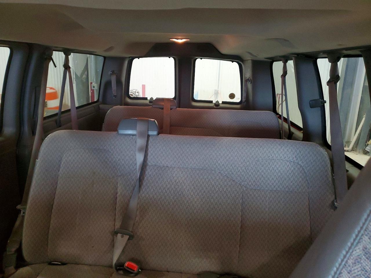 2008 CHEV Express VIN 1GNFG154281117163 photo 10