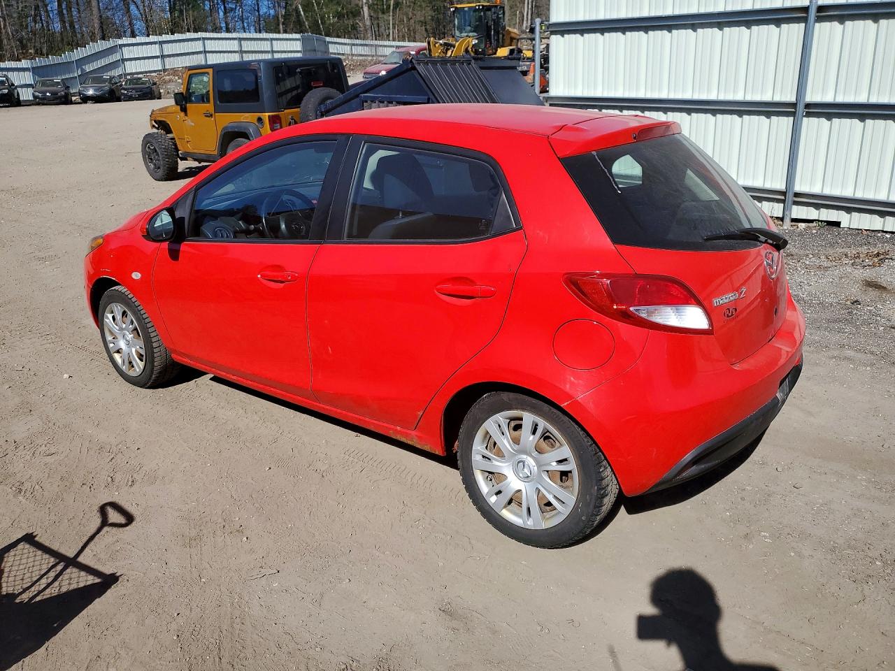 2012 Mazda 2 VIN JM1DE1KZ1C0132869 photo 2