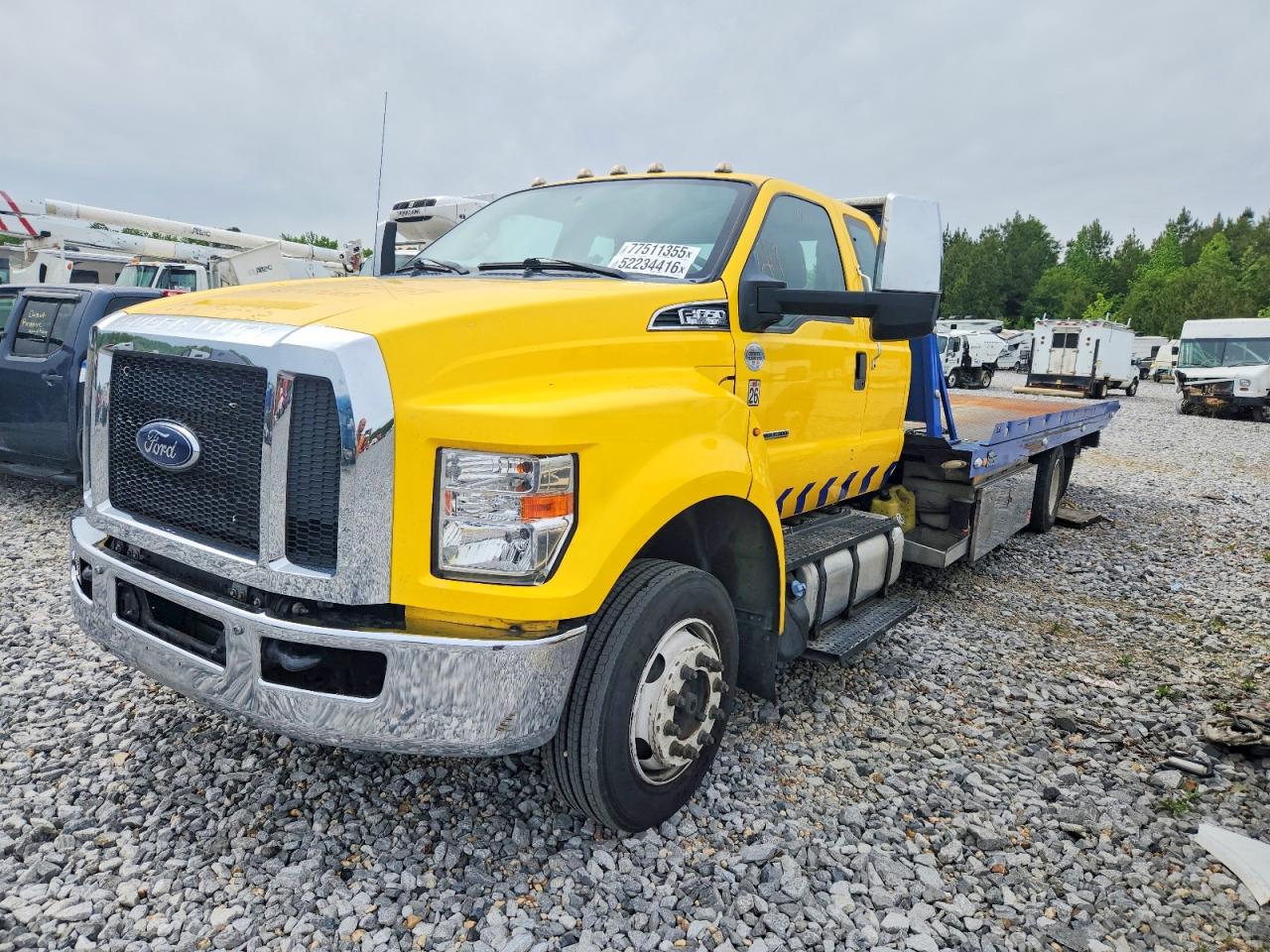 2021 Ford F650 VIN 1FDWX6DE2MDF04543 photo 2