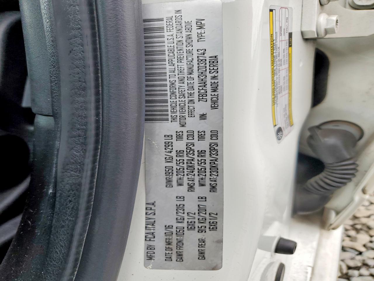 2017 Fiat 500 VIN ZFBCFAAH3HZ038743 photo 12