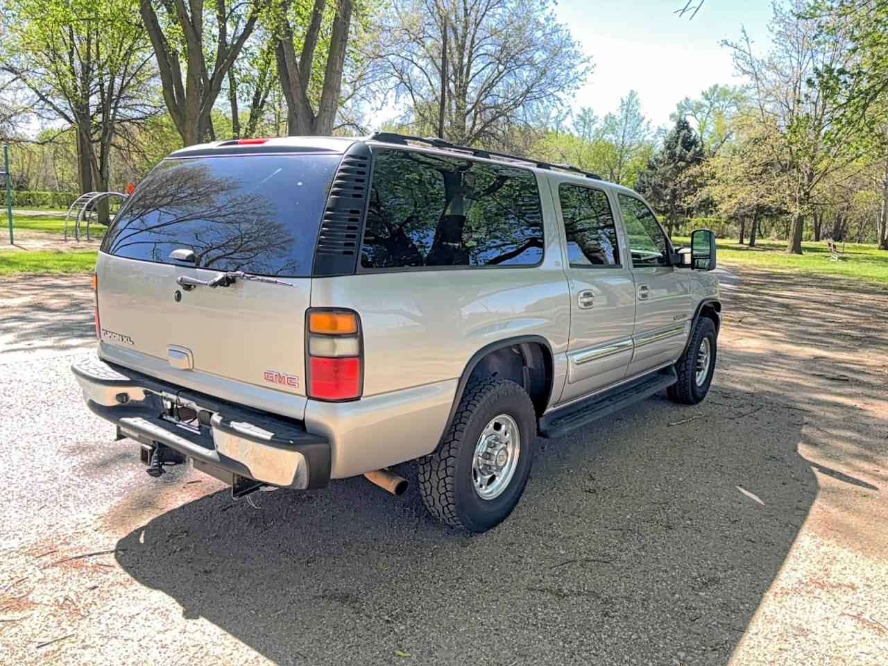 2006 GMC Yukon VIN 3GKGK26G46G134821 photo 4