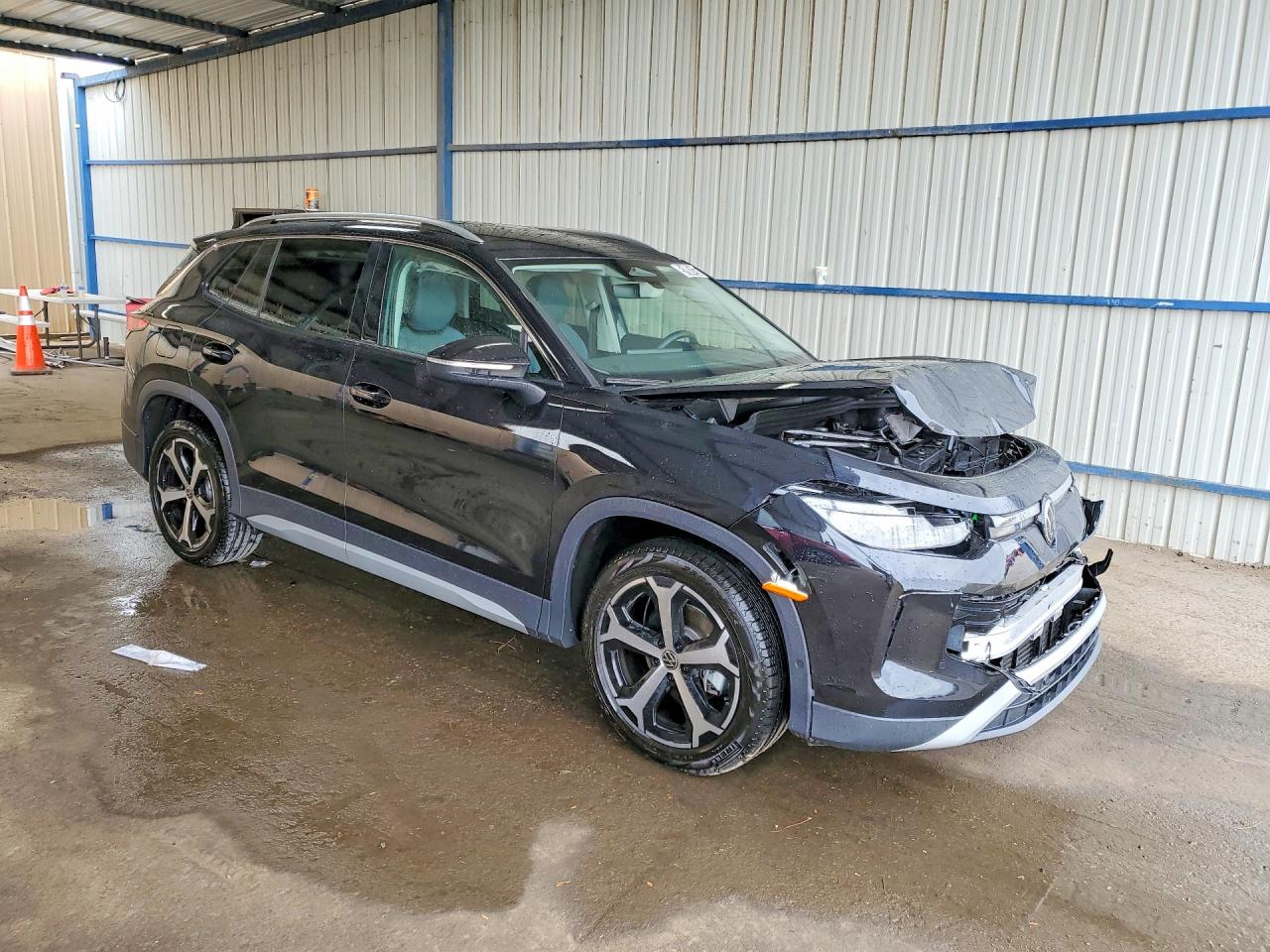 2026 Volkswagen Tiguan VIN 3VVFR7RM7TM079426 photo 4