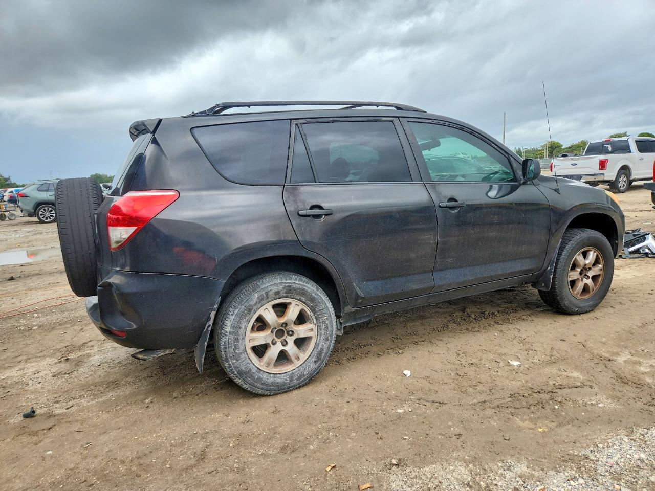 2006 Toyota Rav4 VIN JTMZD33V465020493 photo 3