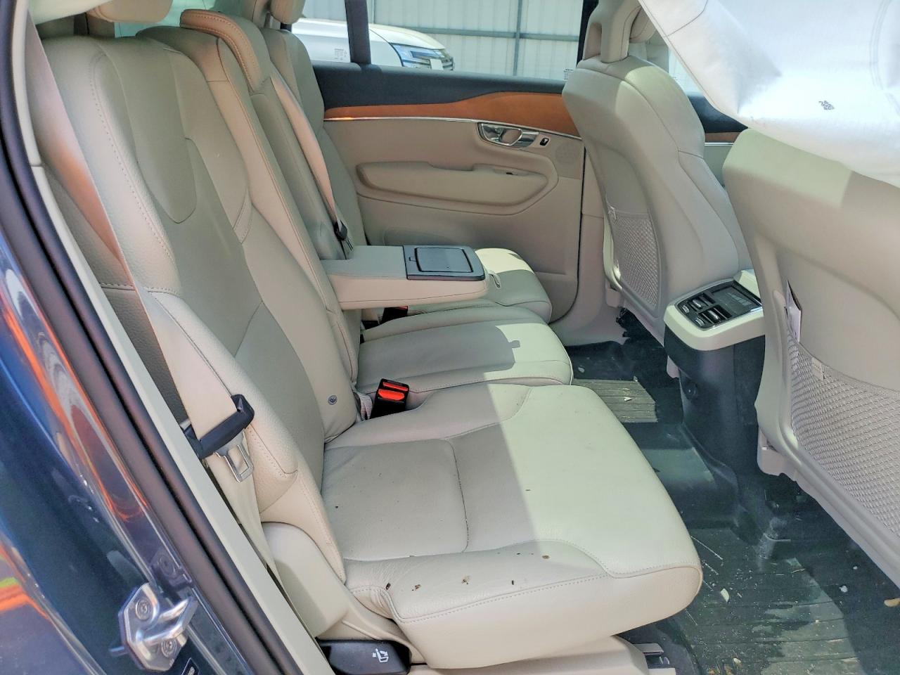 2021 Volvo Xc90 VIN YV4A22PK8M1686609 photo 11