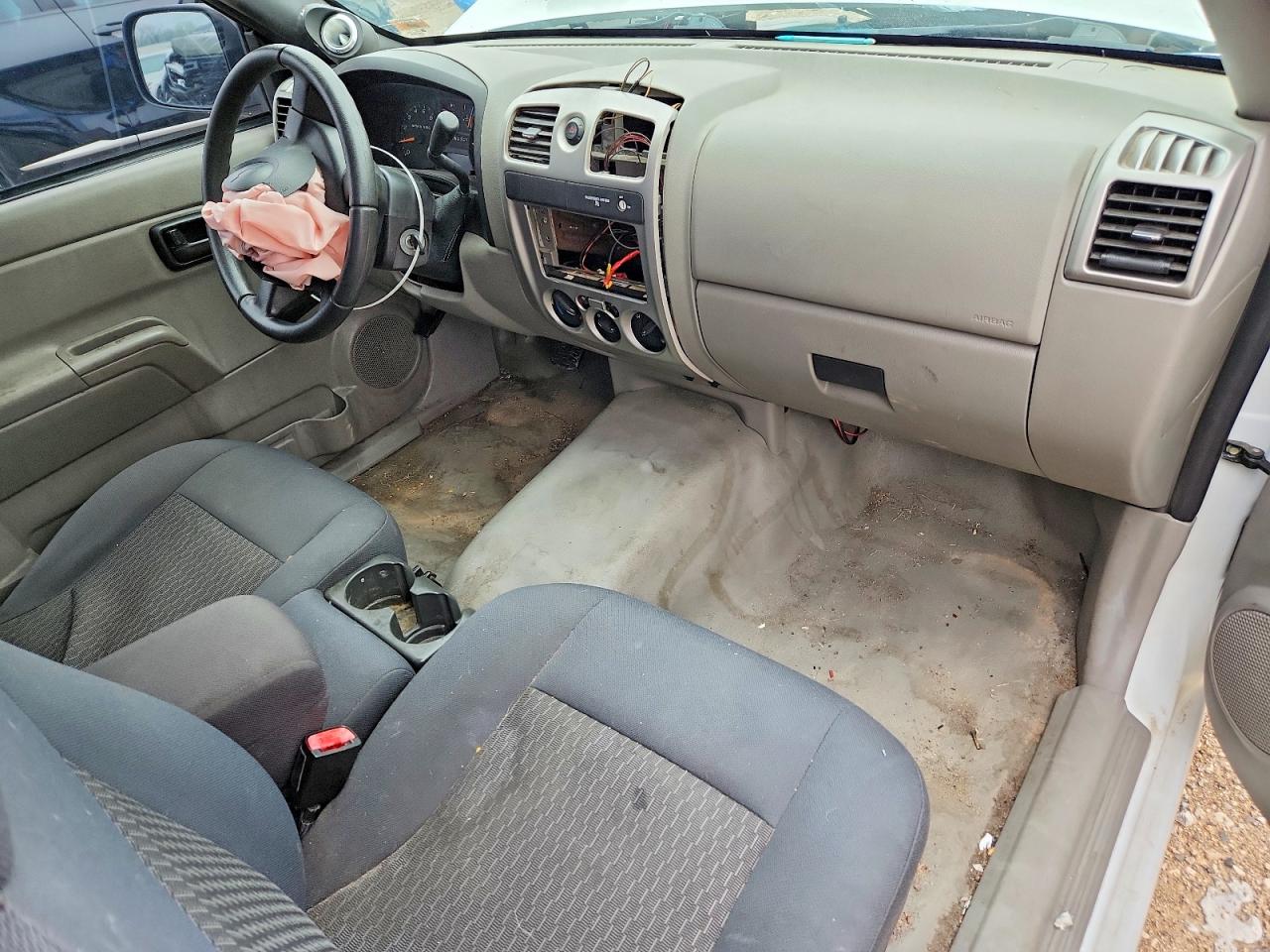 2004 CHEV Colorado VIN 1GCCS198548135830 photo 8