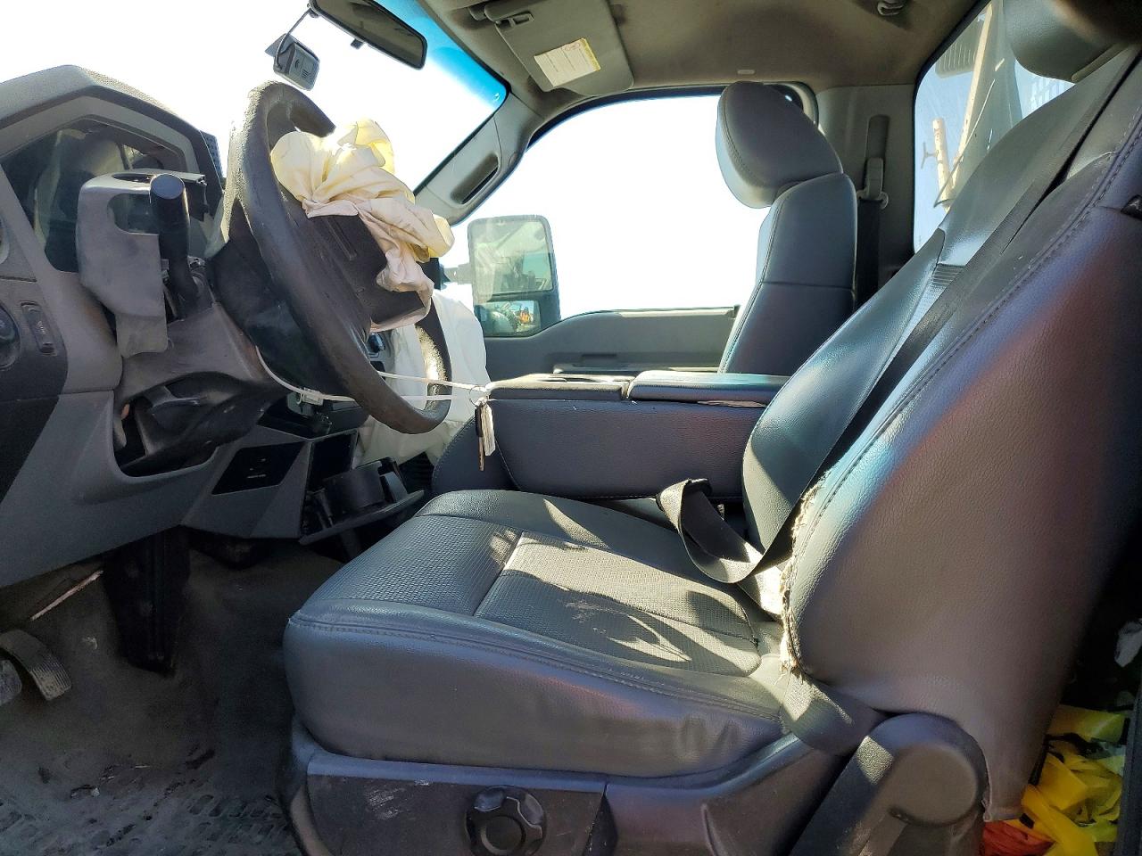 2011 Ford F350 VIN 1FDBF3E69BEB77203 photo 7