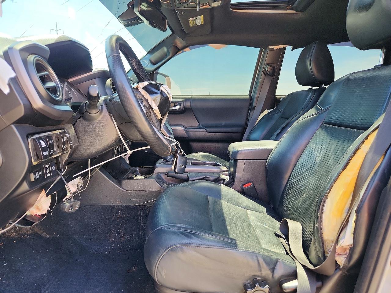 2018 Toyota Tacoma VIN 3TMCZ5AN2JM184642 photo 7