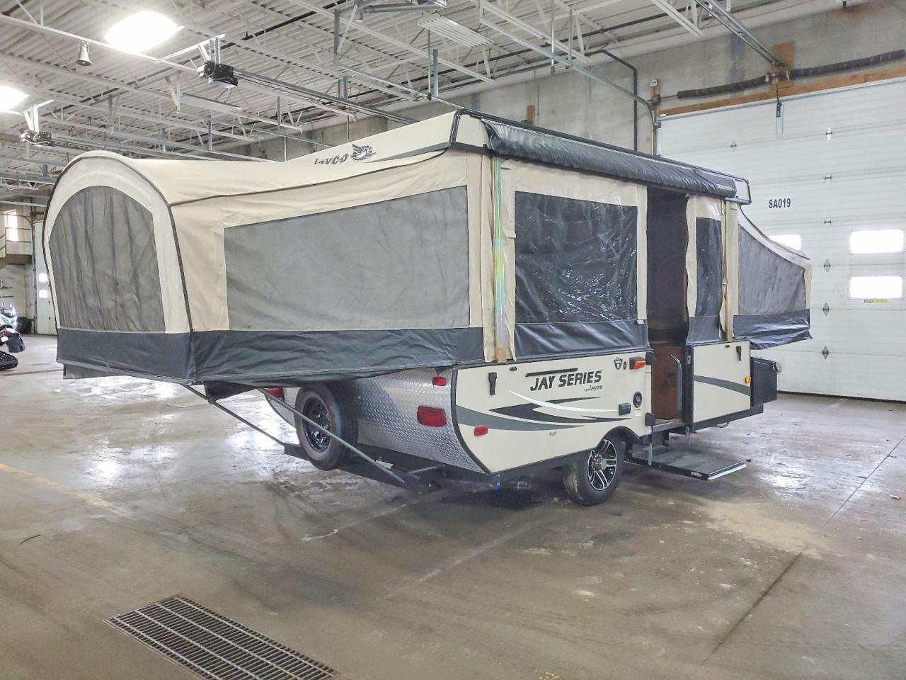 2016 JAYCO All models VIN 1UJAJ0AH3G1B40170 photo 4
