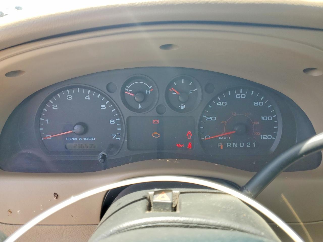 2004 Ford Ranger VIN 1FTZR44U84TA10748 photo 9