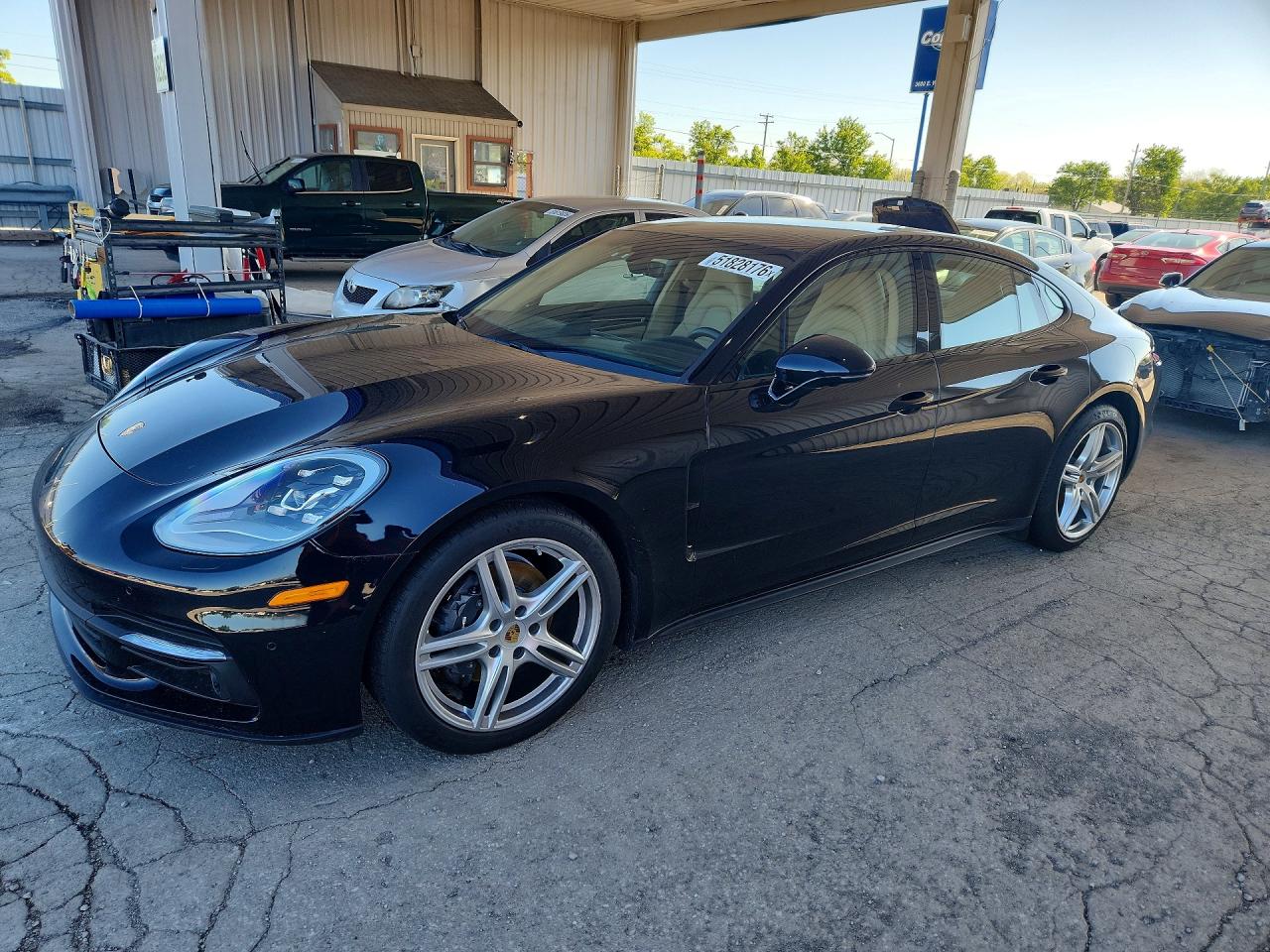 2018 Porsche Panamera VIN WP0AA2A70JL116193 photo 1