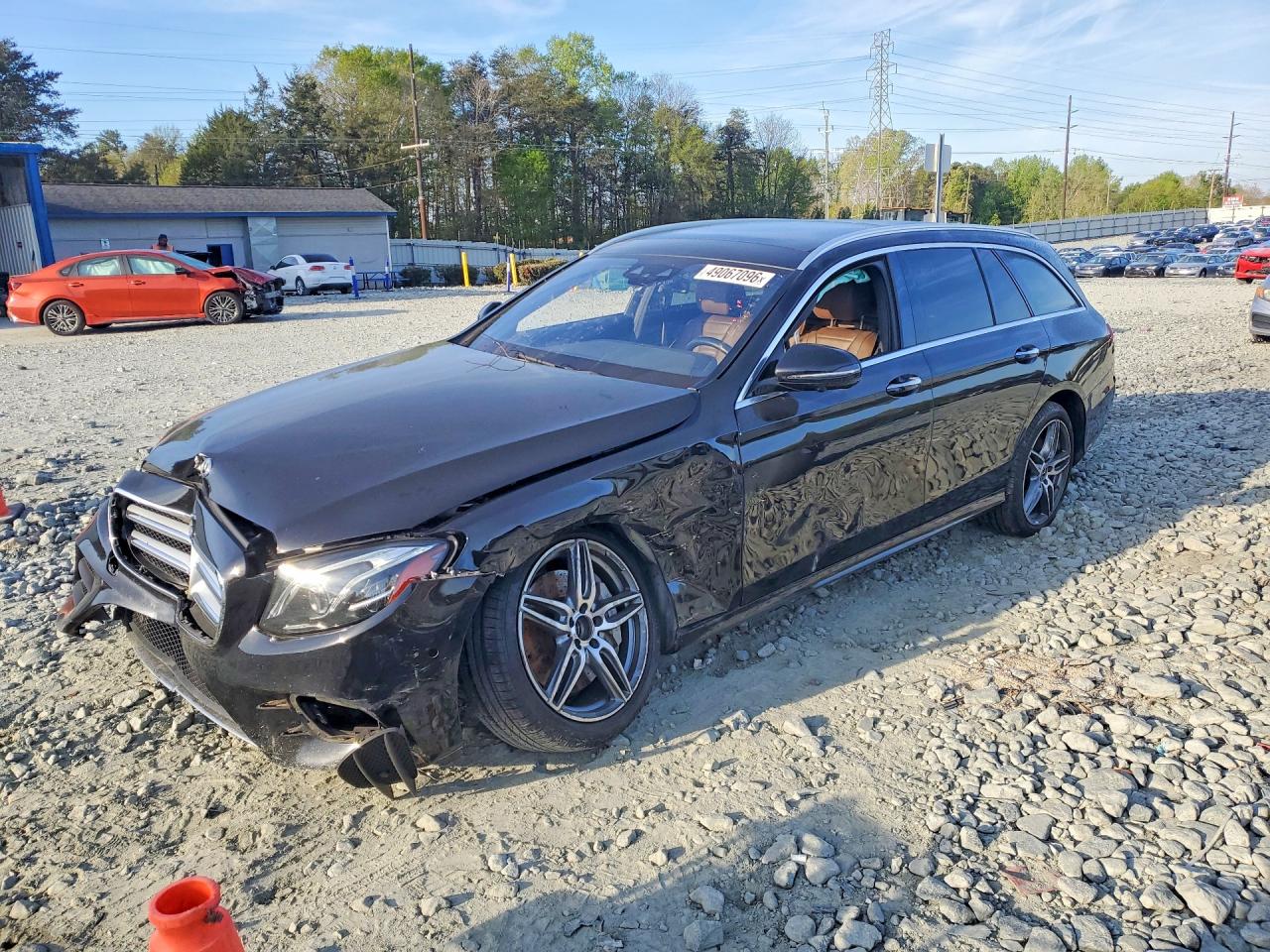 2019 Mercedes-Benz E-class VIN WDDZH6JB0KA588746 photo 1